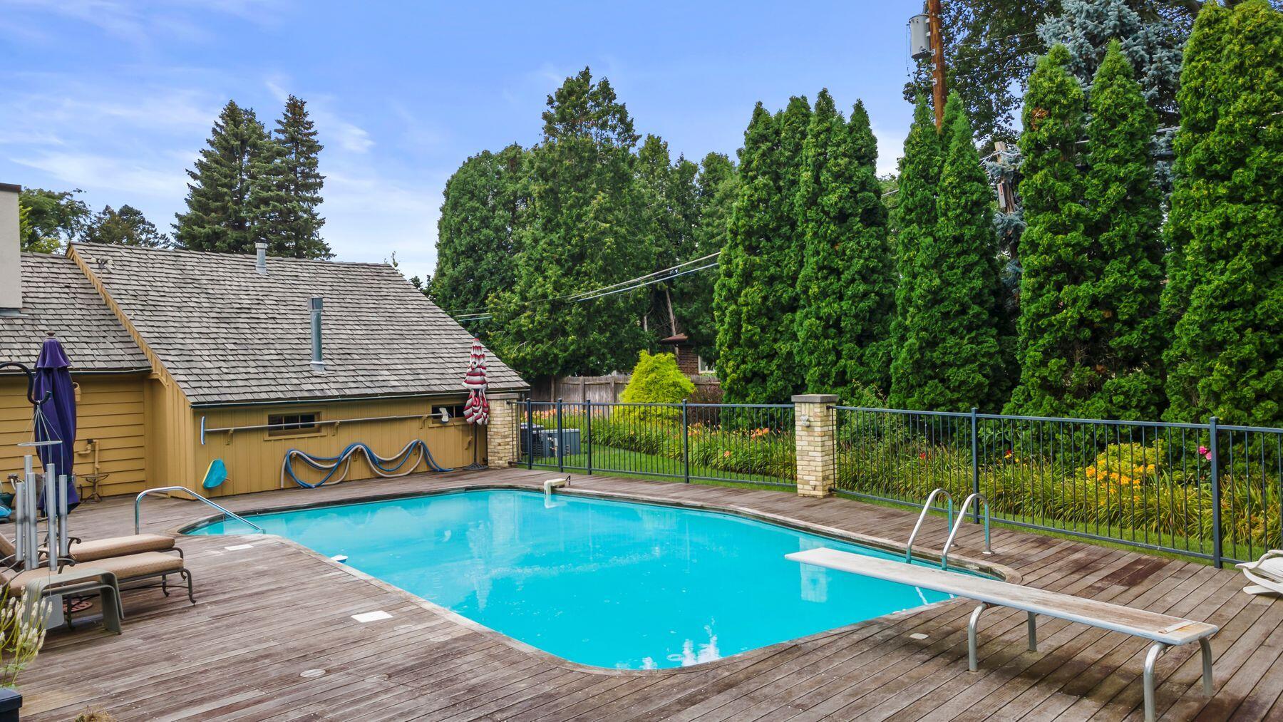 440 Cross Creek Rd