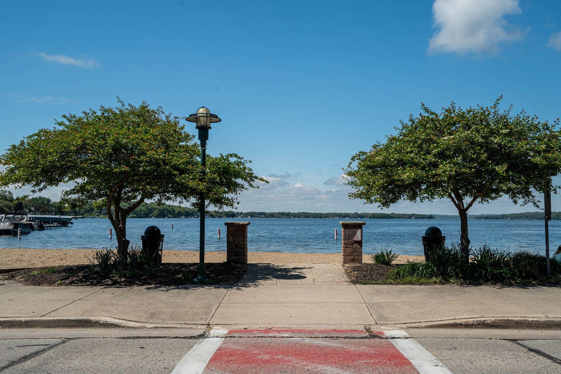 W241N2545 E Parkway Meadow Cir Unit: 7