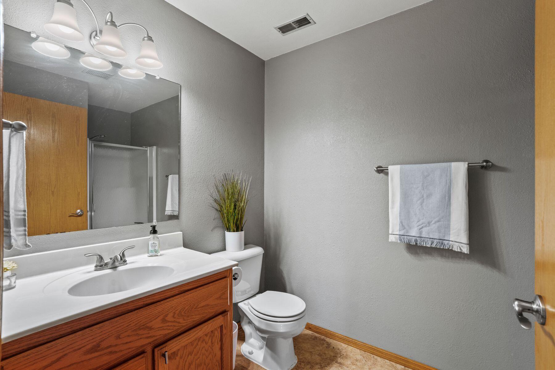 W241N2545 E Parkway Meadow Cir Unit: 7