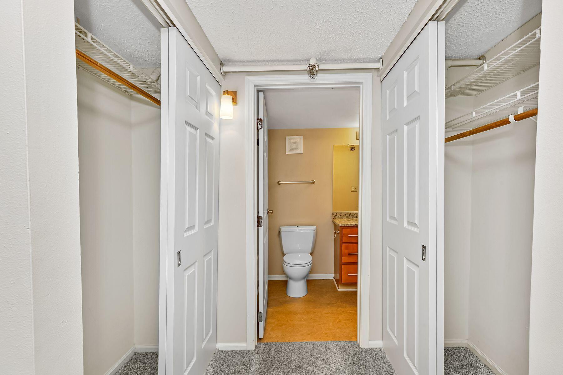 270 E Highland Ave Unit: 1023