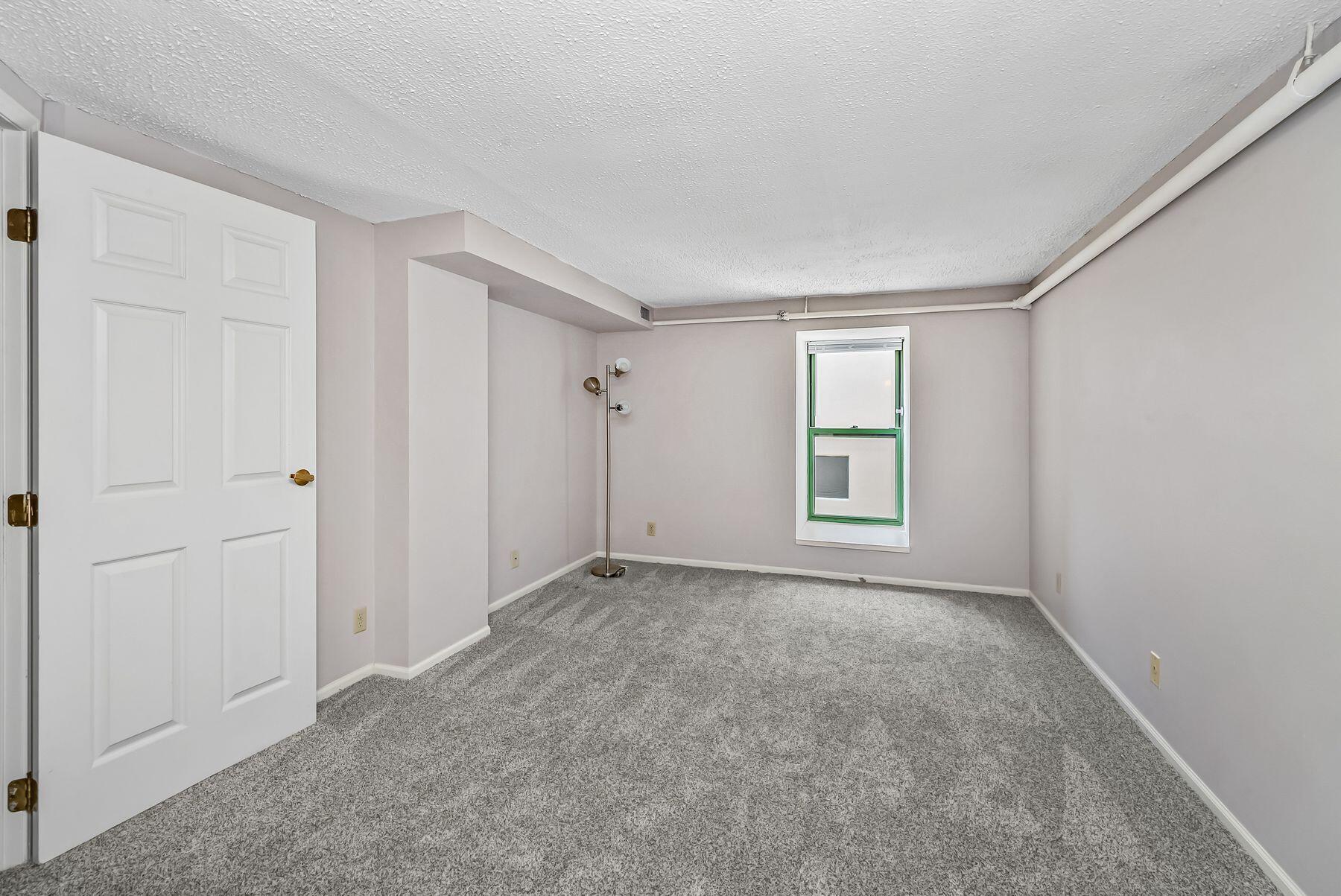 270 E Highland Ave Unit: 1023