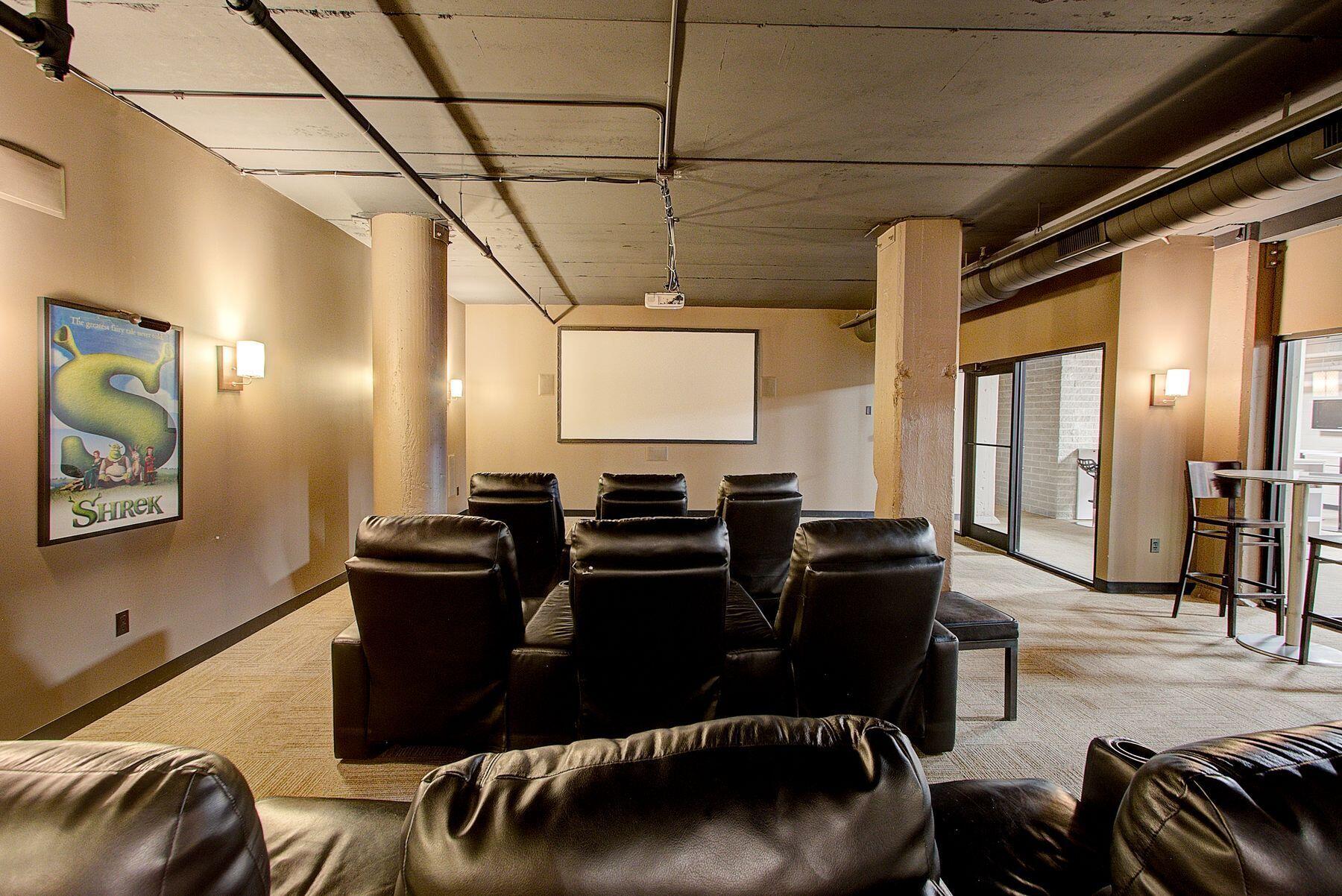 270 E Highland Ave Unit: 1023
