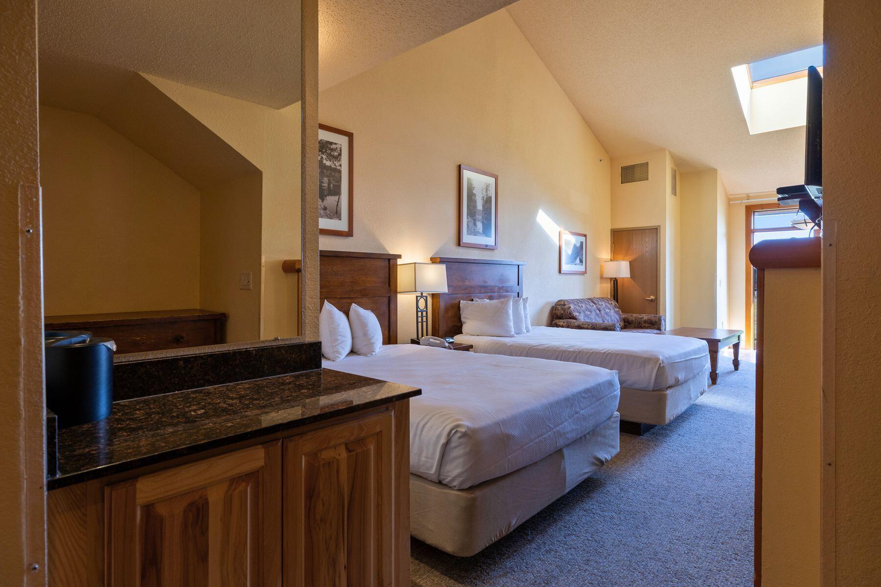 2504 River Rd Unit: 7426