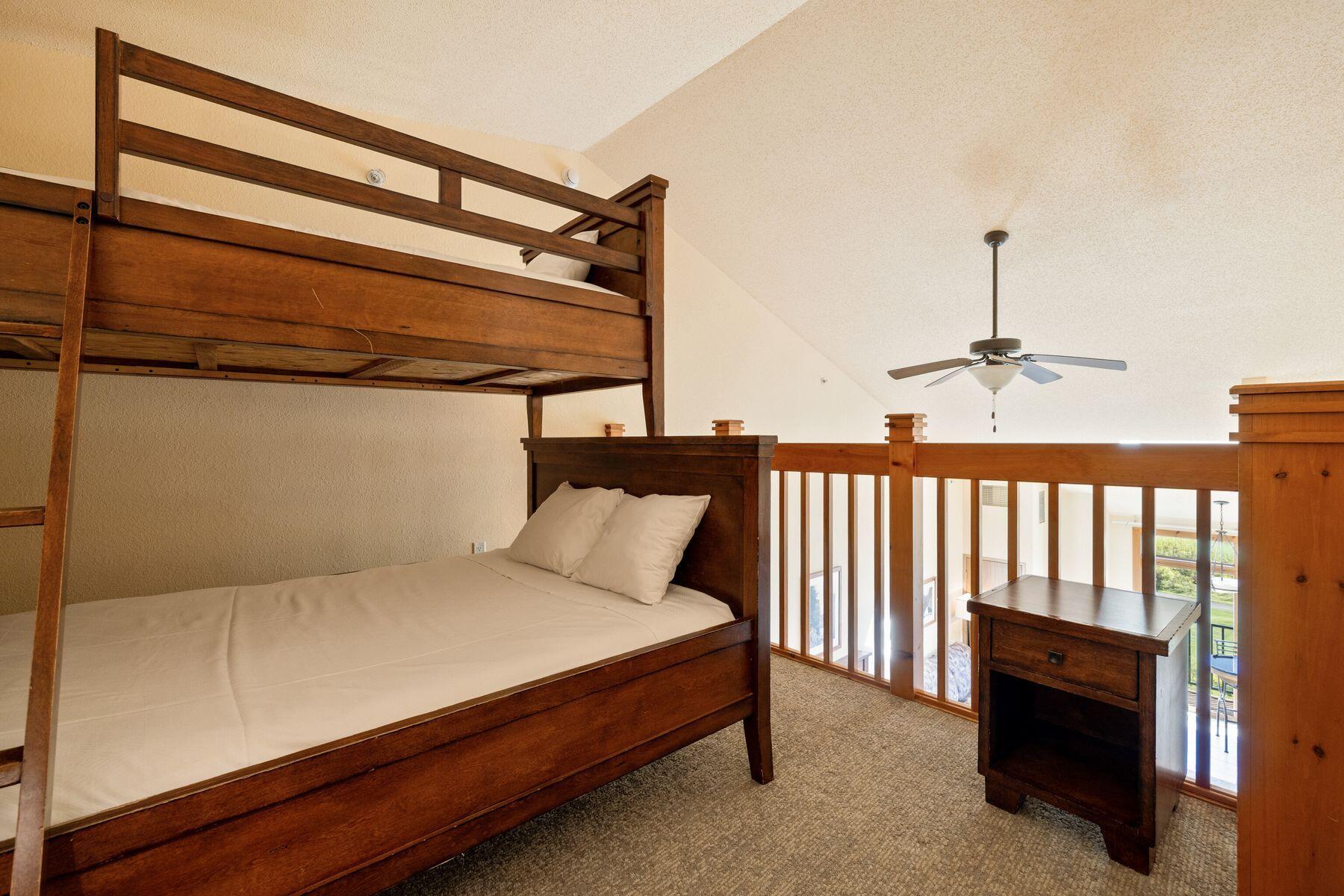 2504 River Rd Unit: 7426