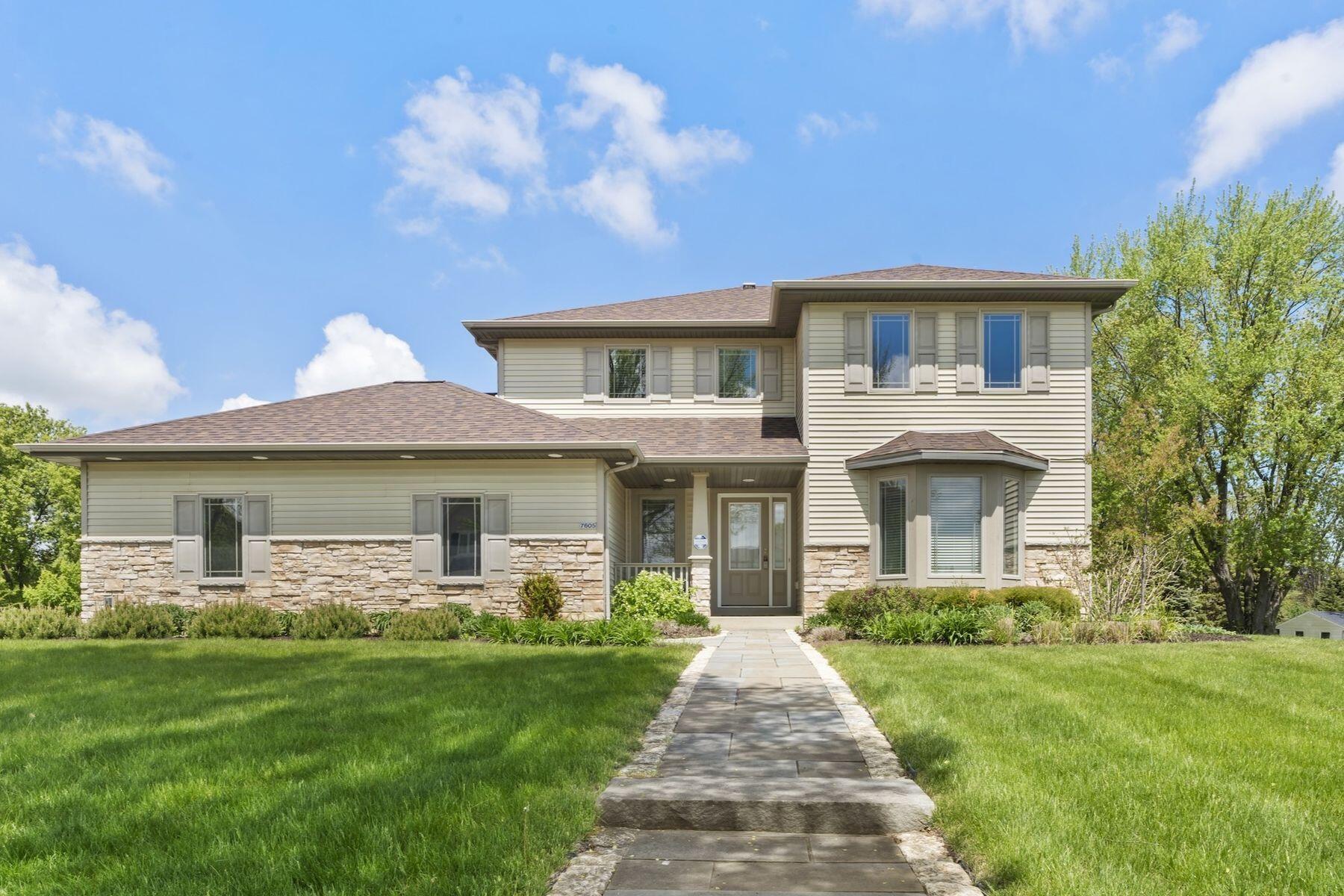 7605 W Windrush Ln