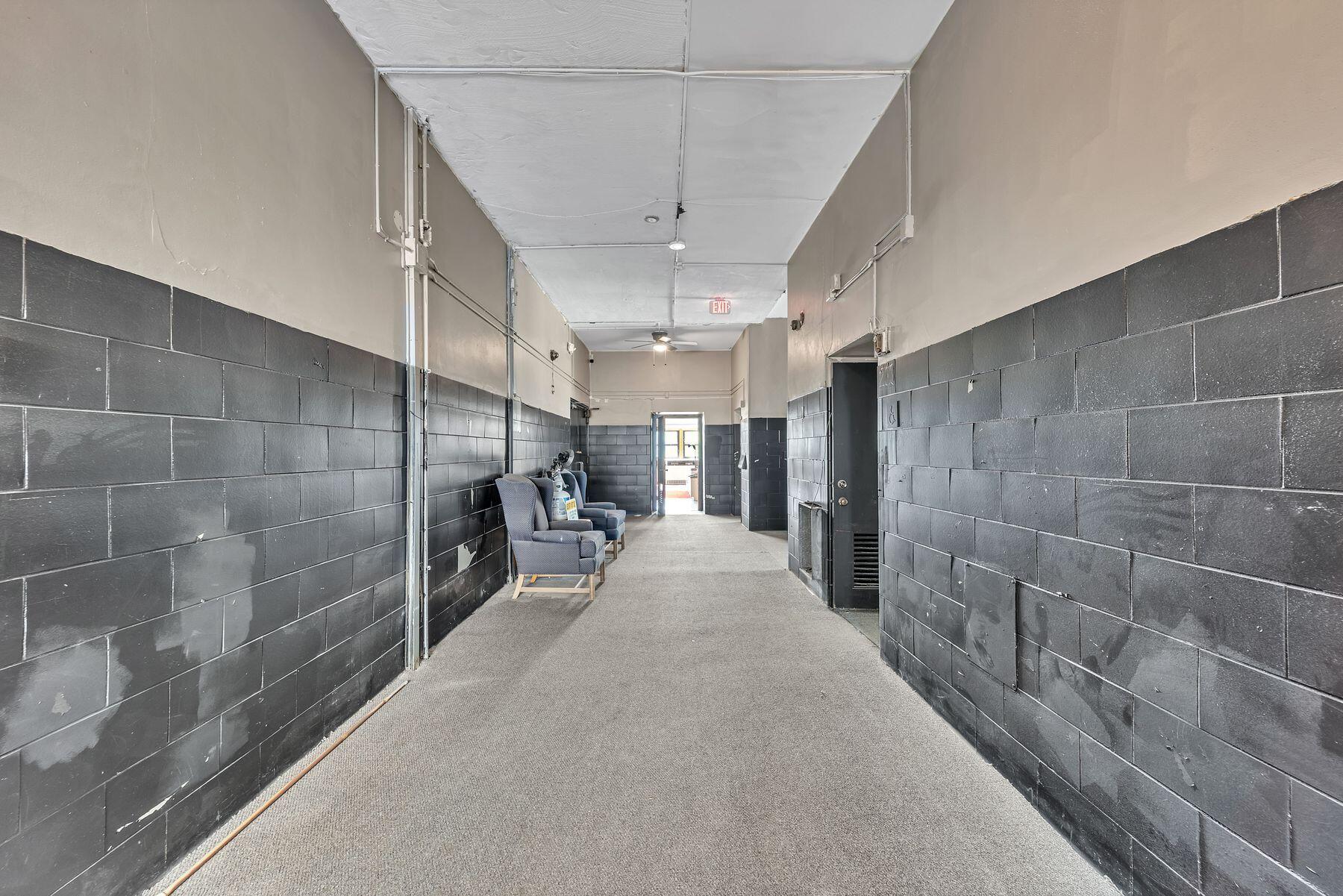 3311 N 6th St Unit: 3319