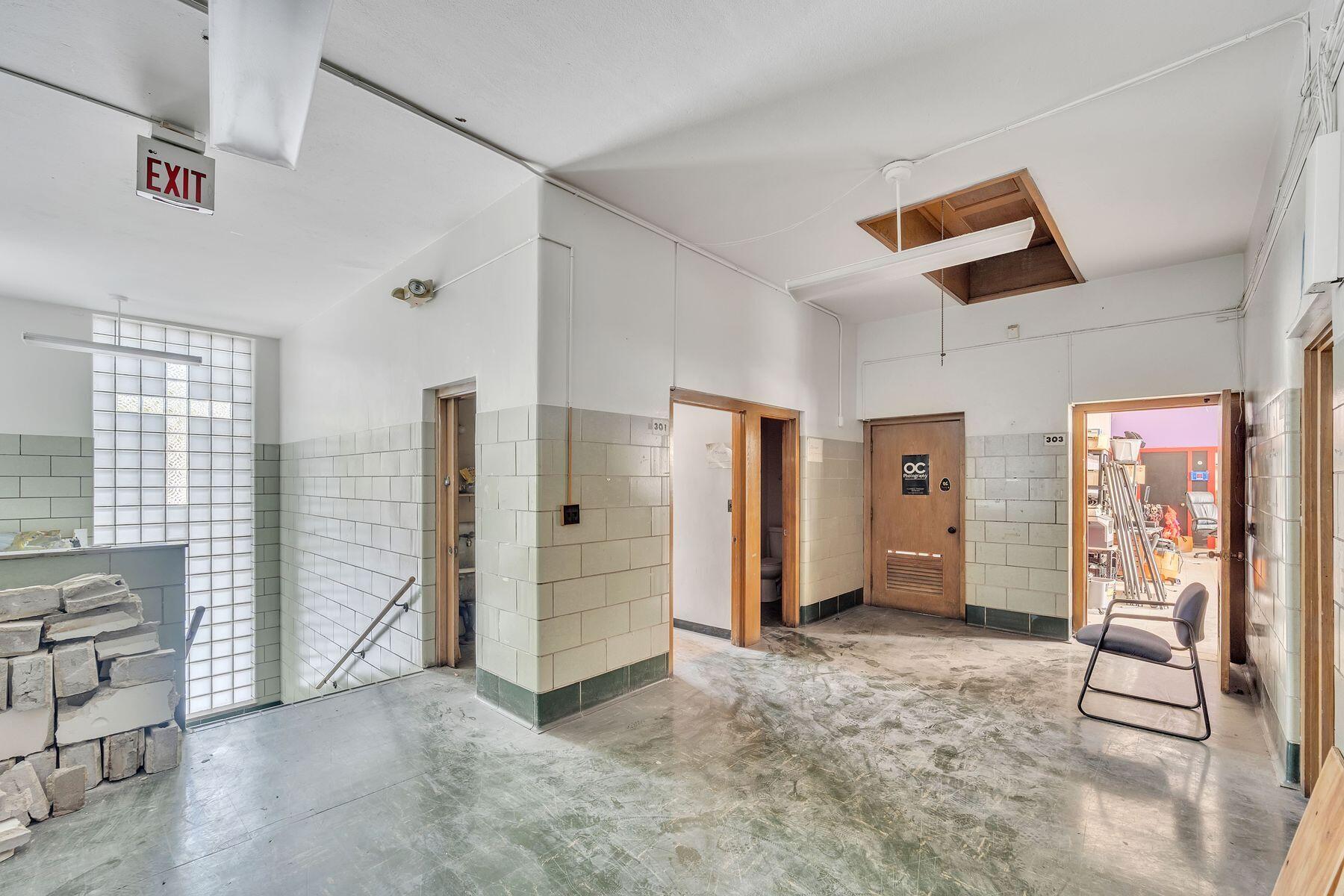 3311 N 6th St Unit: 3319