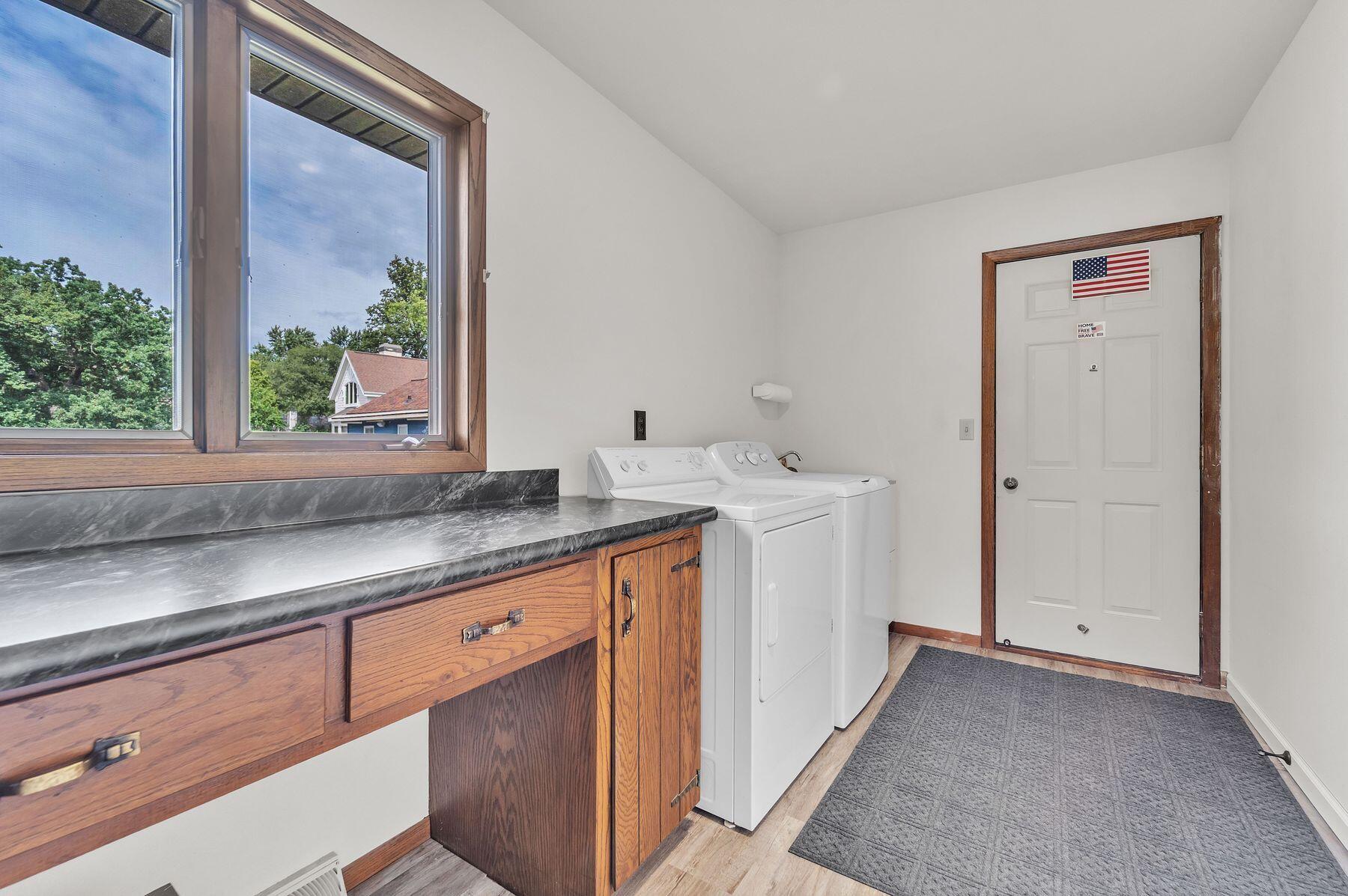 N64W35061 Road J -