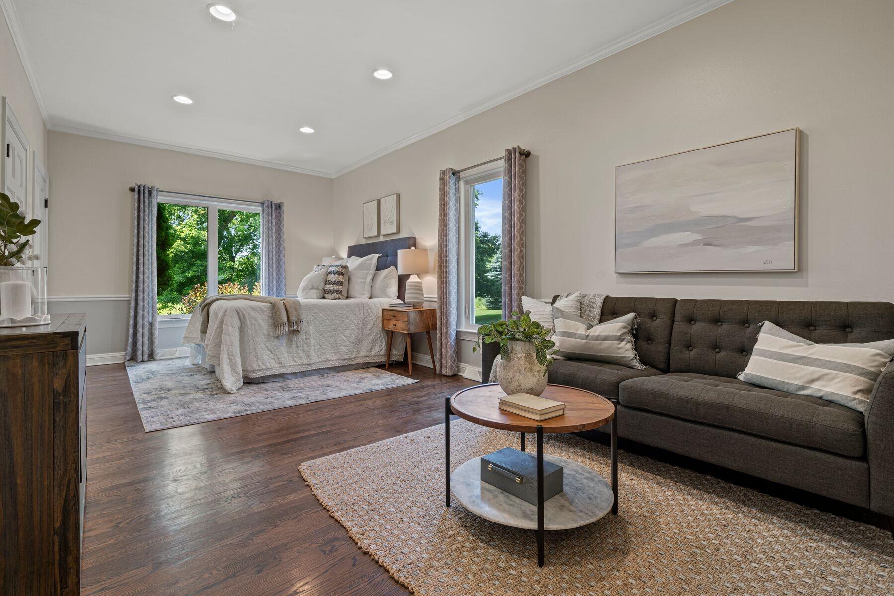 10435 N Riverlake Dr