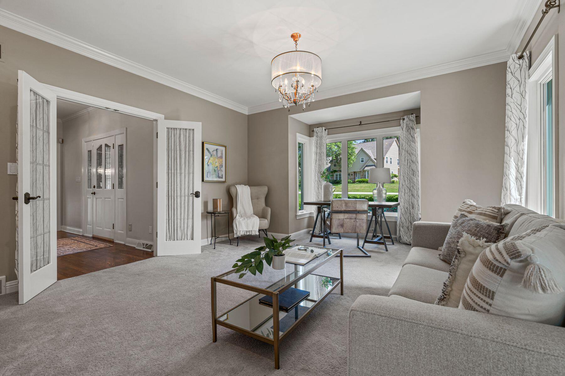 10435 N Riverlake Dr