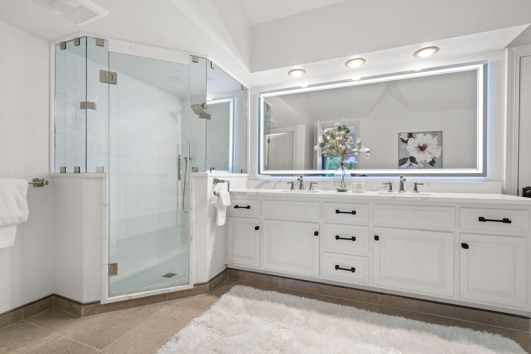 10435 N Riverlake Dr