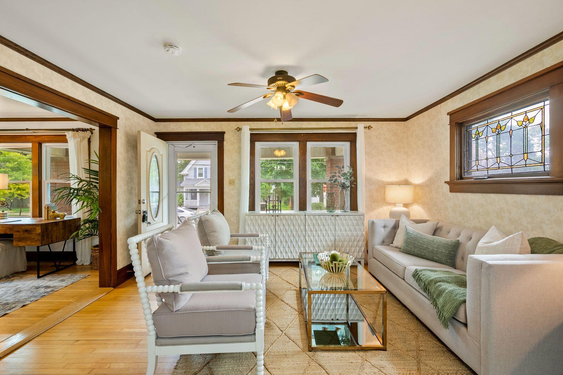 W61N413 Washington Ave