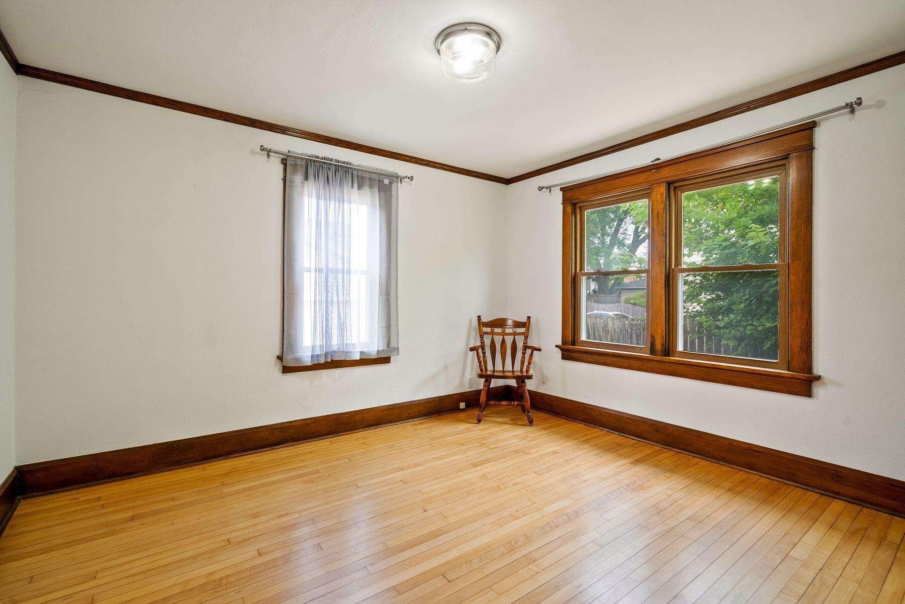 W61N413 Washington Ave