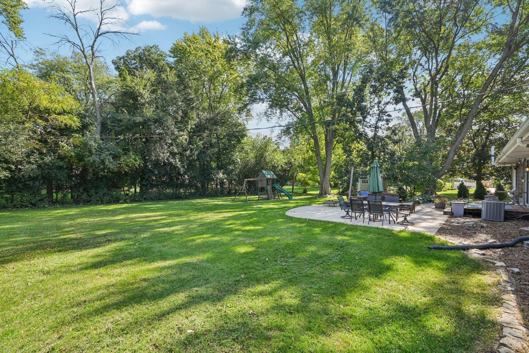 3580 Hollywood Ln