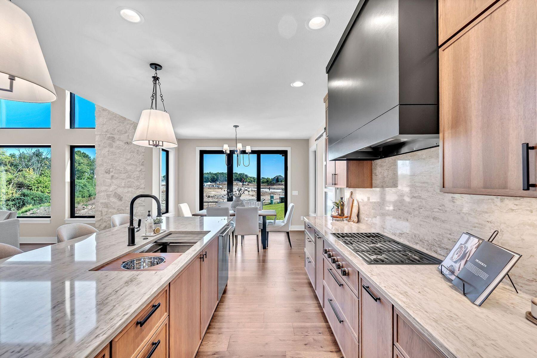 W188N5040 Red Crown Trl