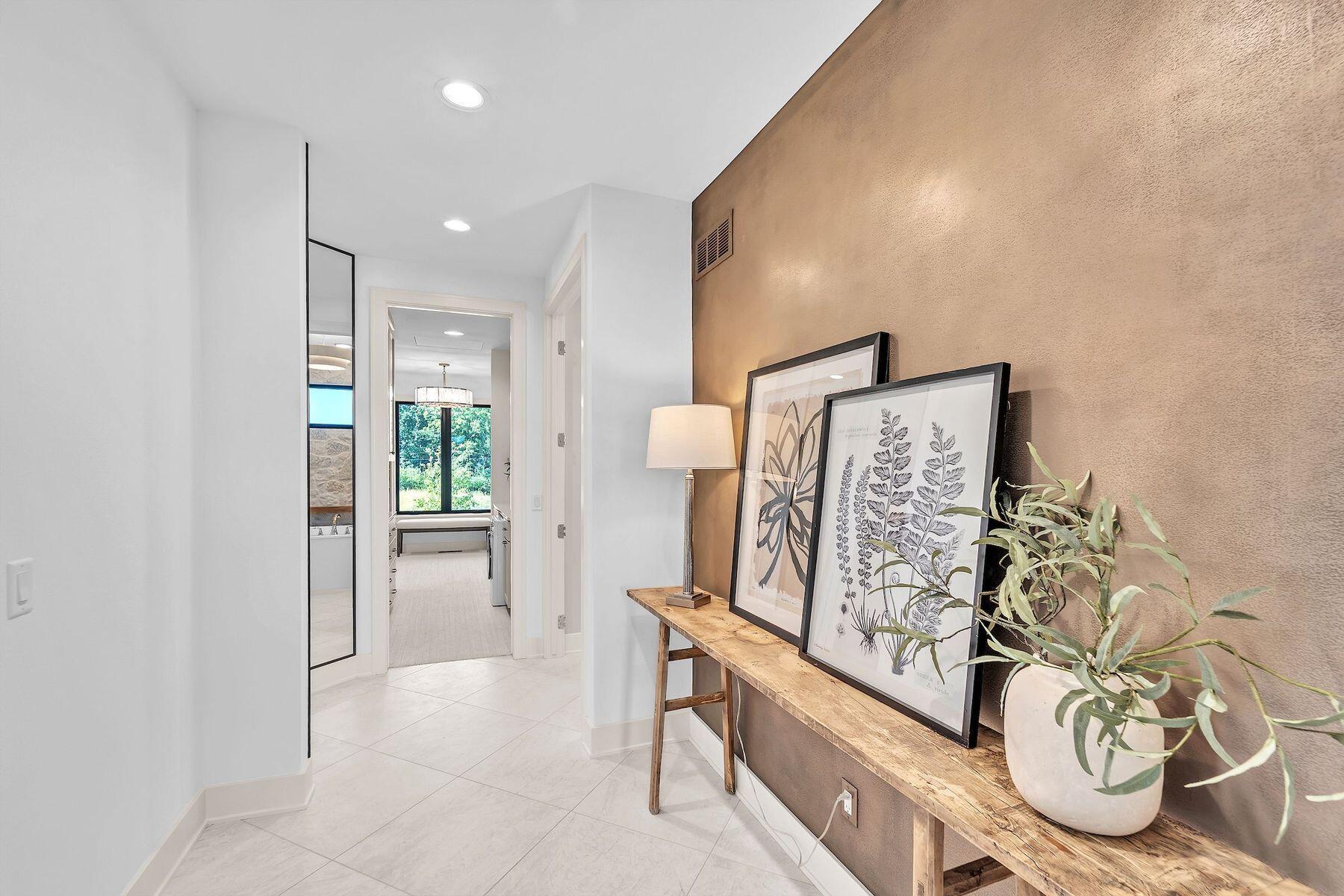 W188N5040 Red Crown Trl