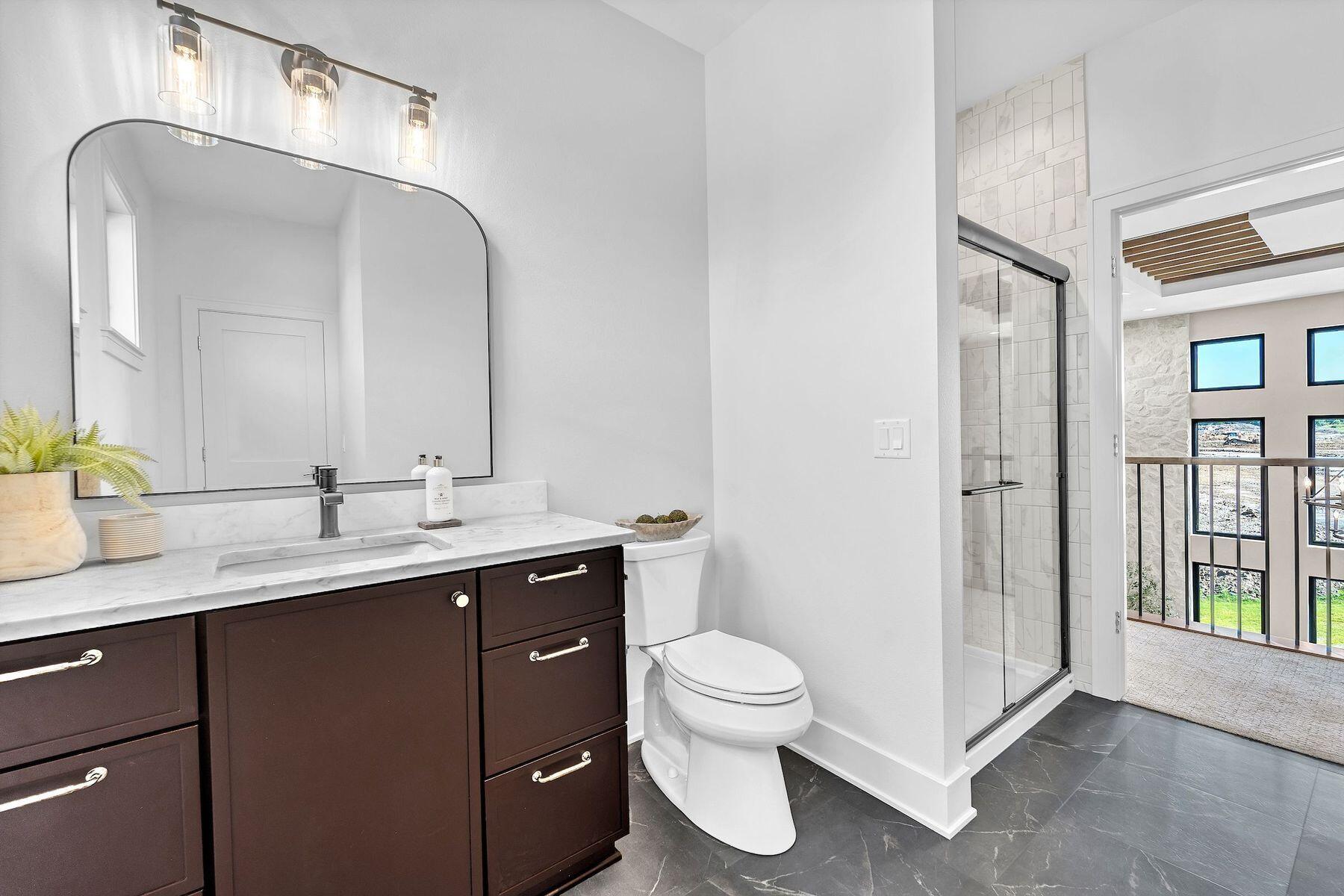 W188N5040 Red Crown Trl