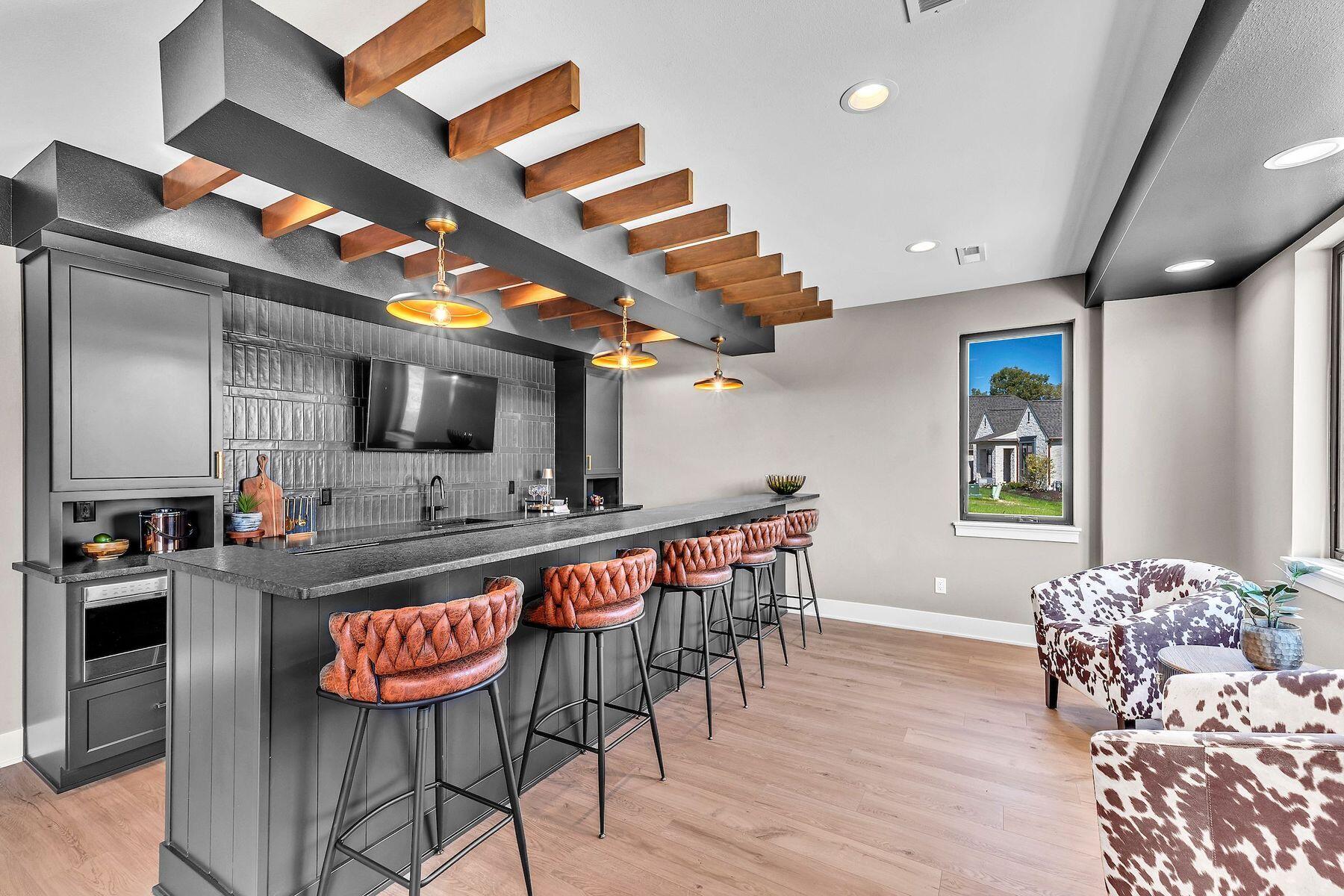 W188N5040 Red Crown Trl