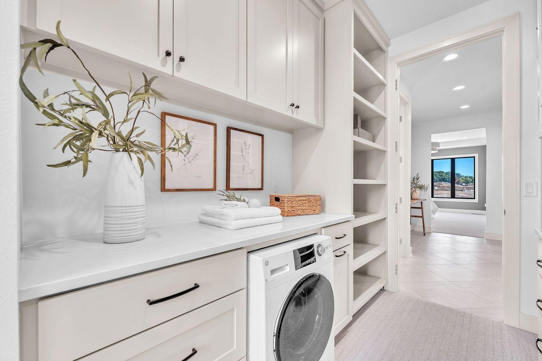 W188N5040 Red Crown Trl