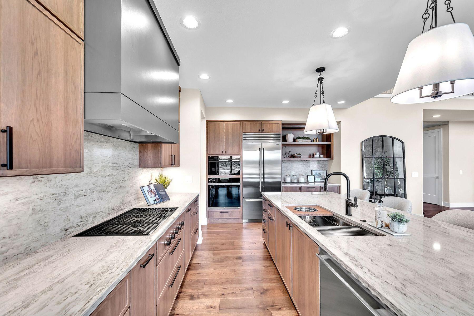 W188N5040 Red Crown Trl