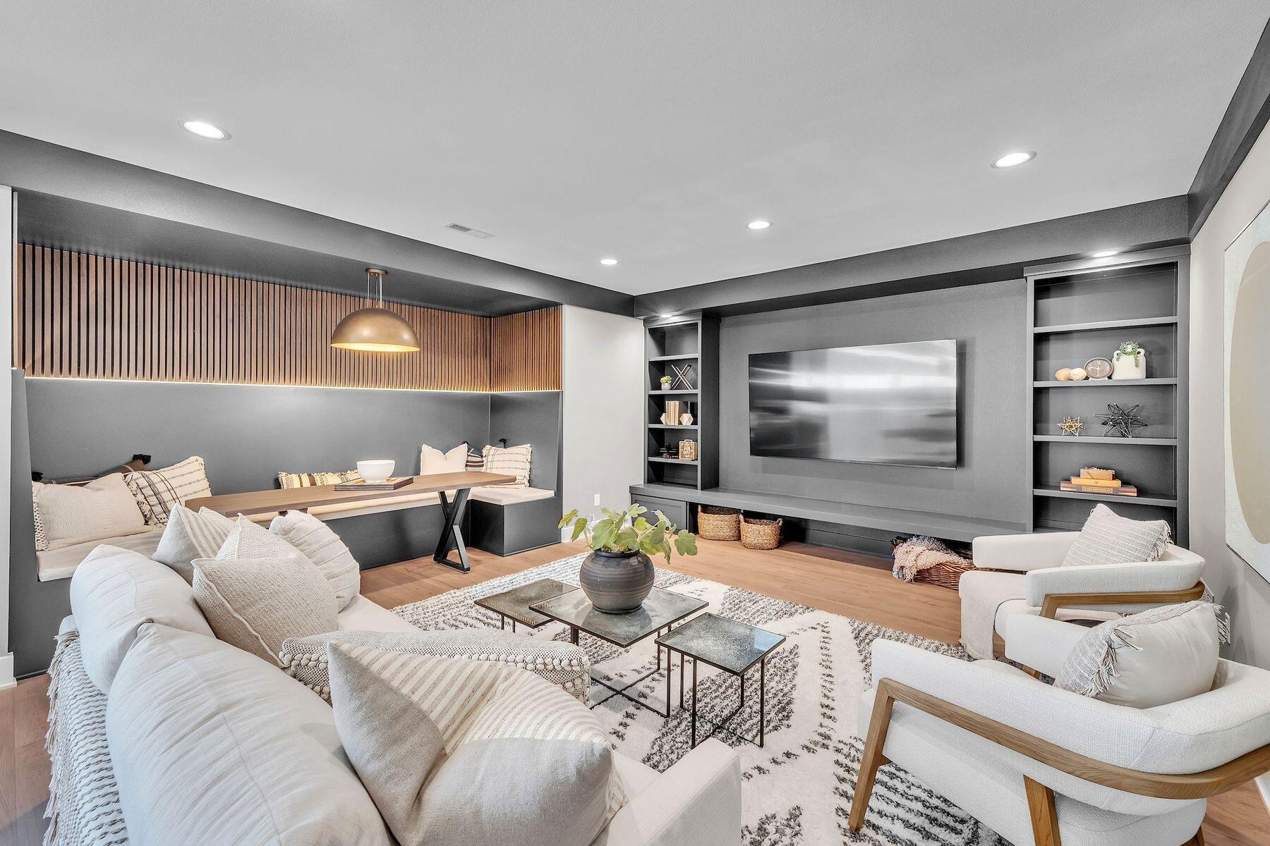 W188N5040 Red Crown Trl