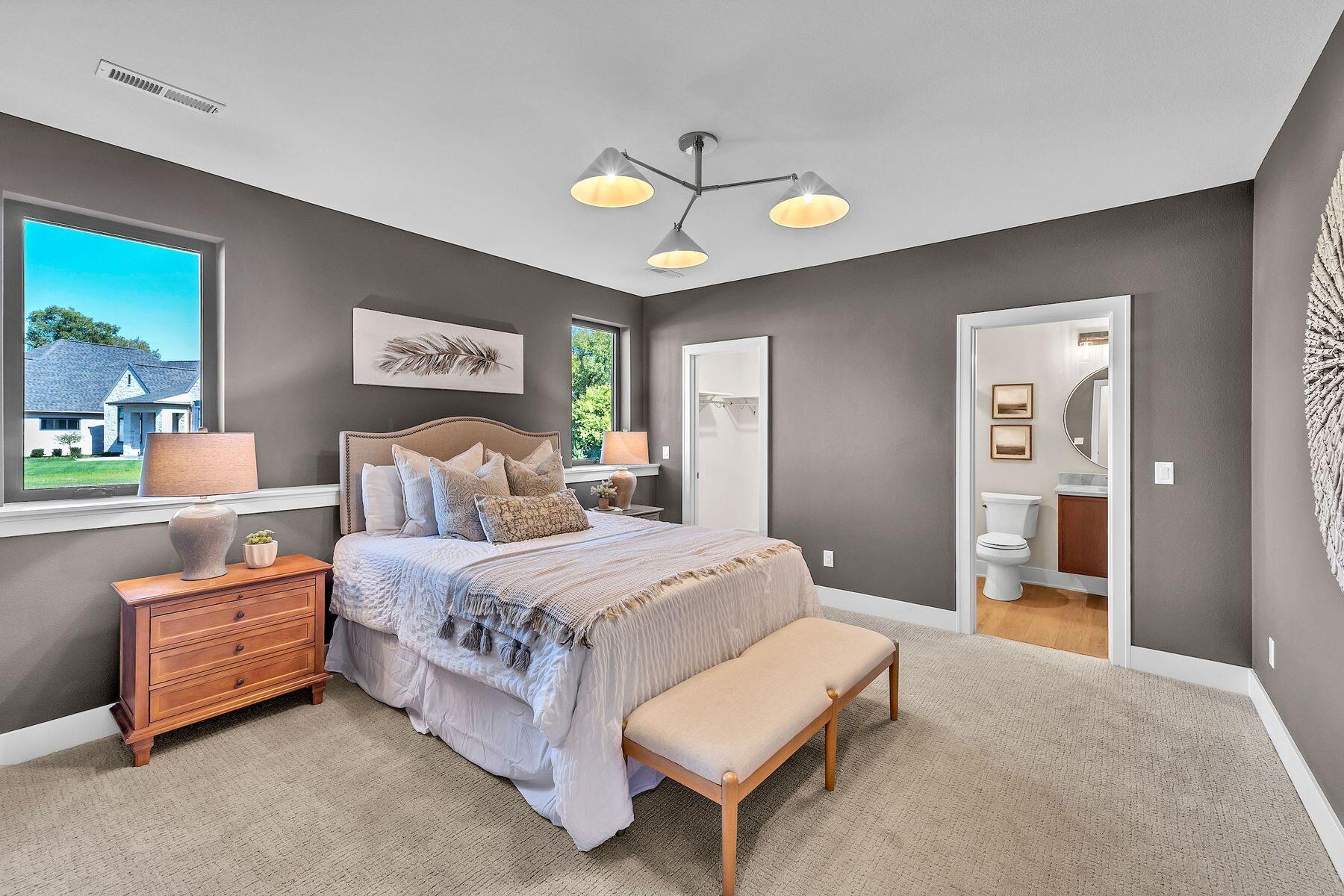 W188N5040 Red Crown Trl