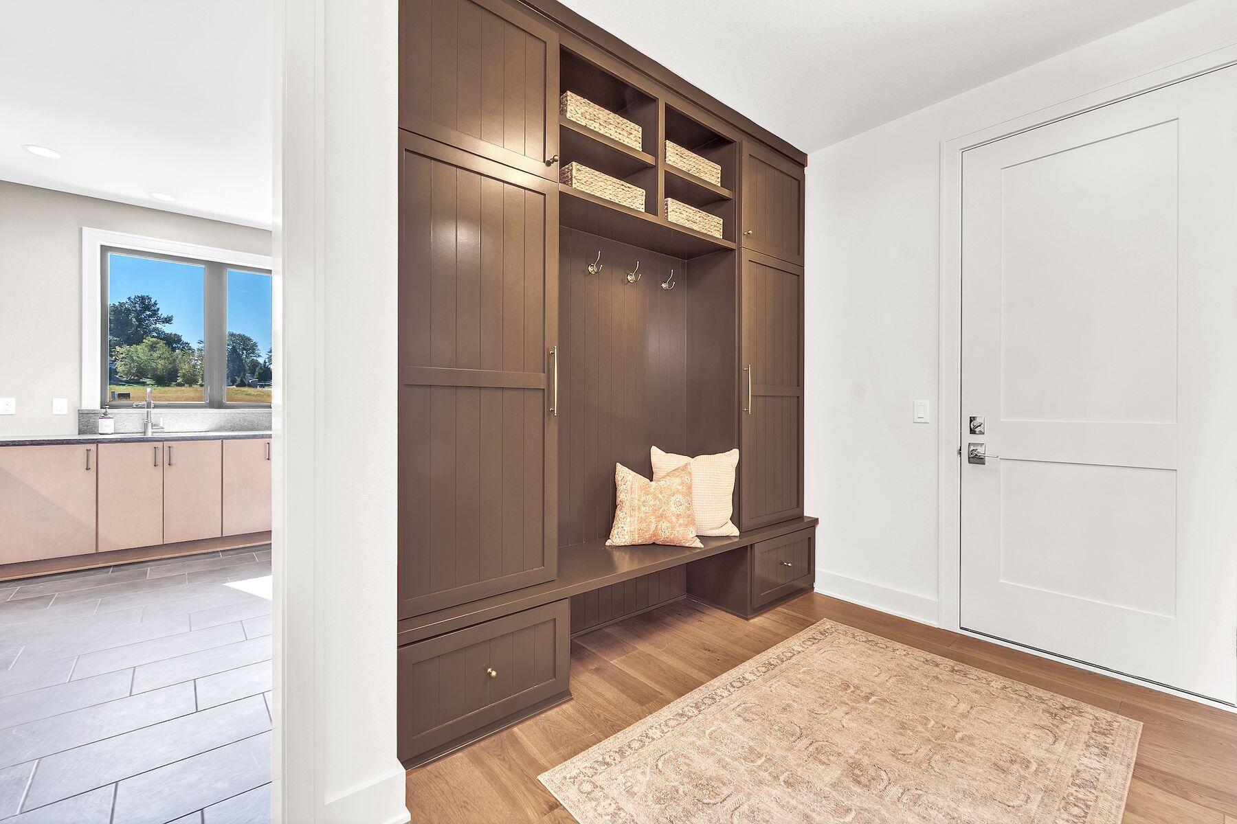 W188N5040 Red Crown Trl