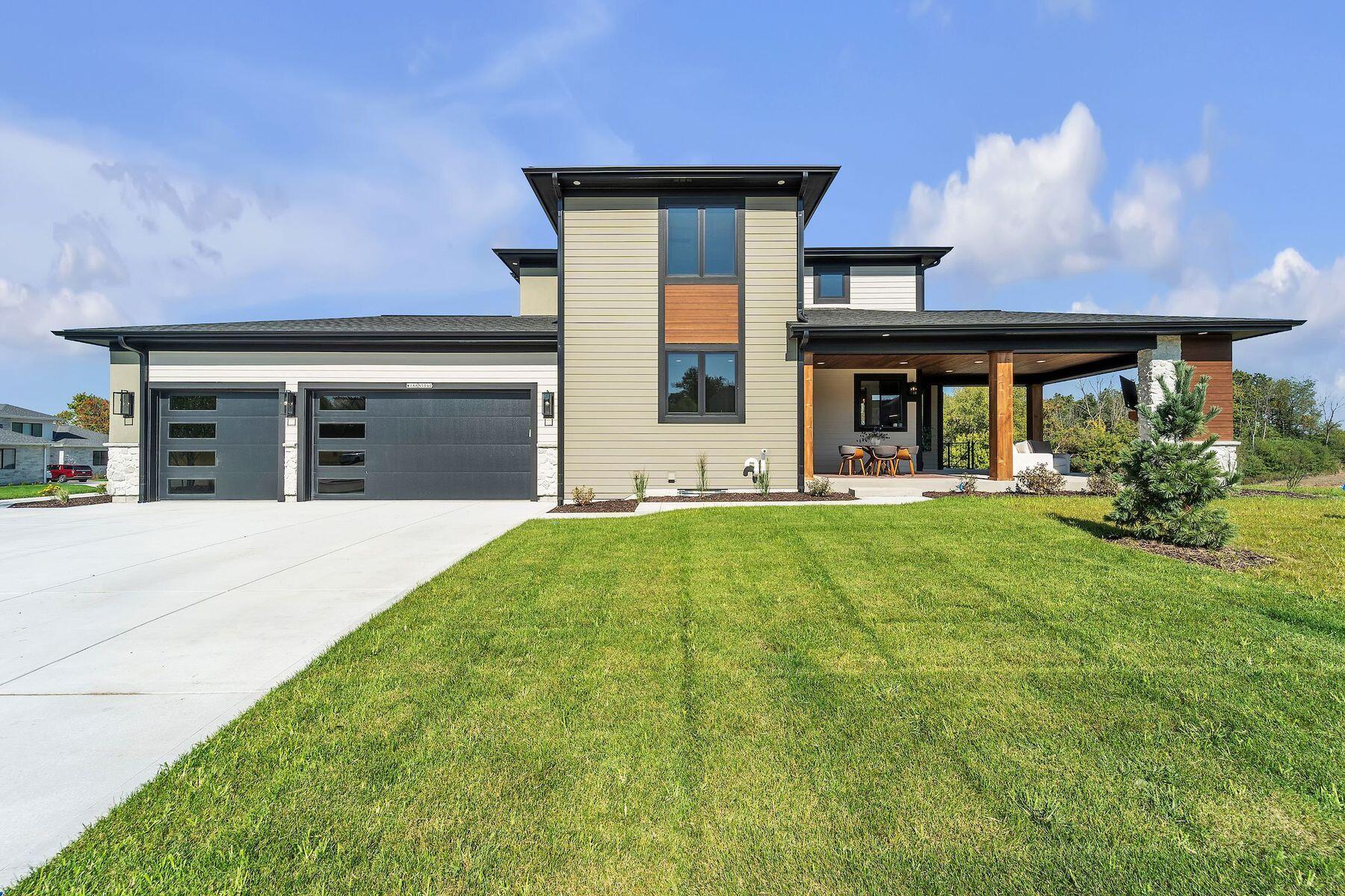 W188N5040 Red Crown Trl