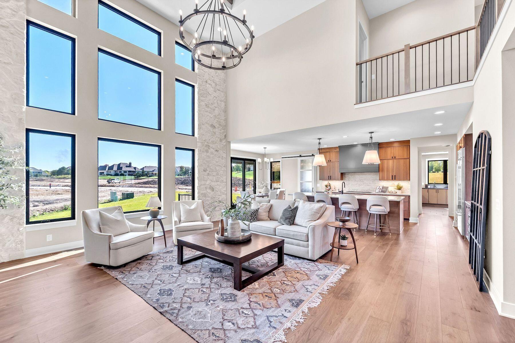 W188N5040 Red Crown Trl