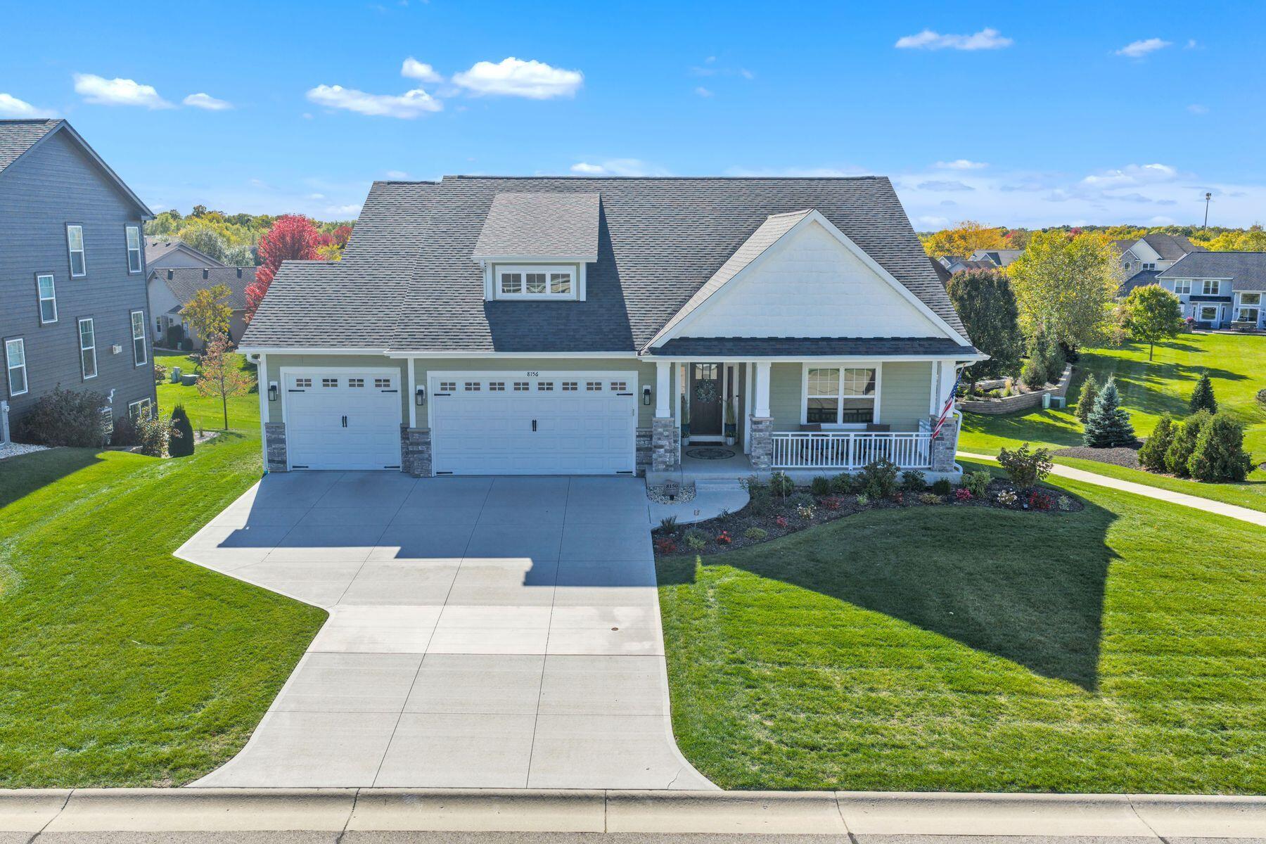 8156 Ridgeway Ct