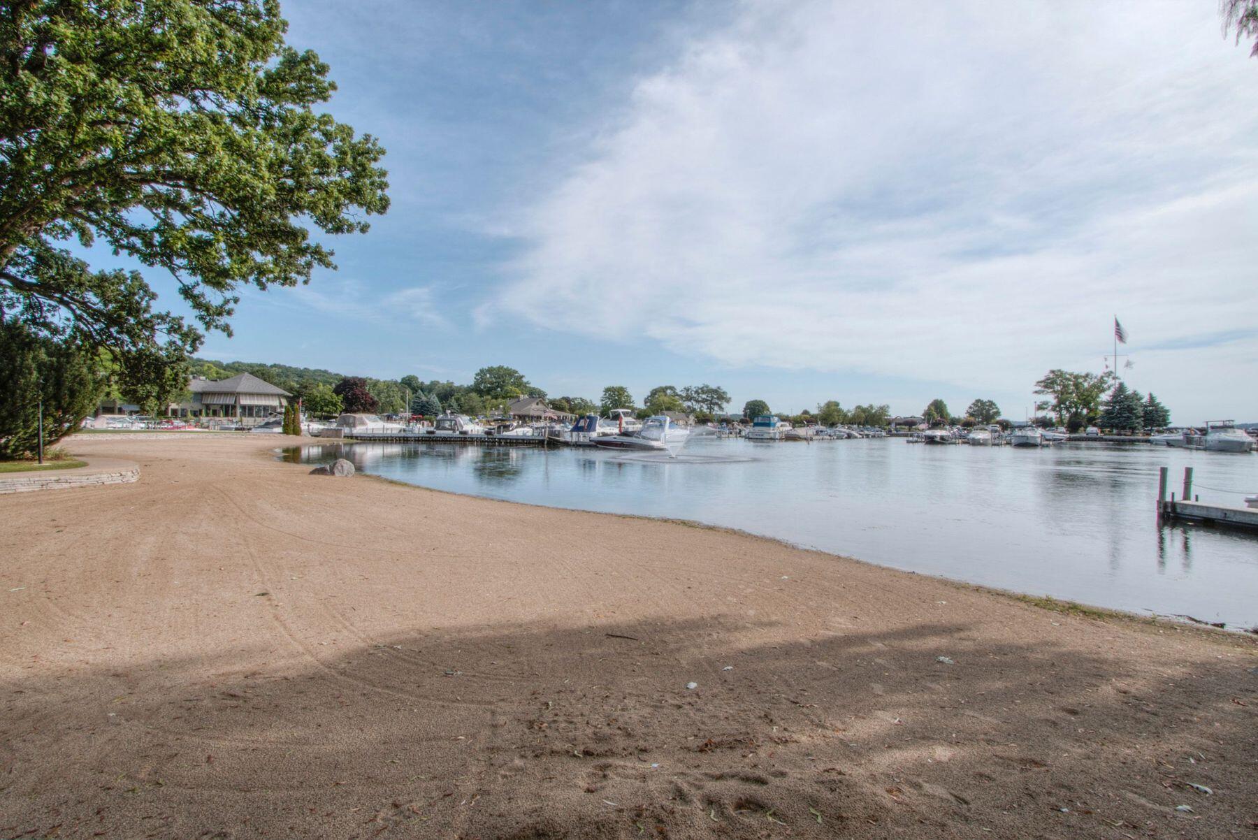 12 Abbey Villa Cir Unit: C