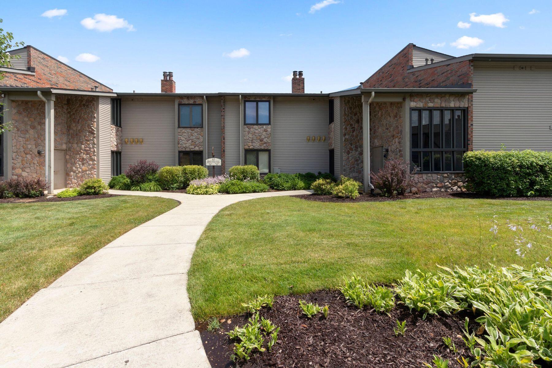 12 Abbey Villa Cir Unit: C