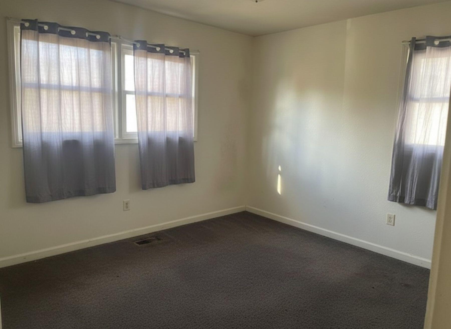 5800 N 83rd St Unit: 5802