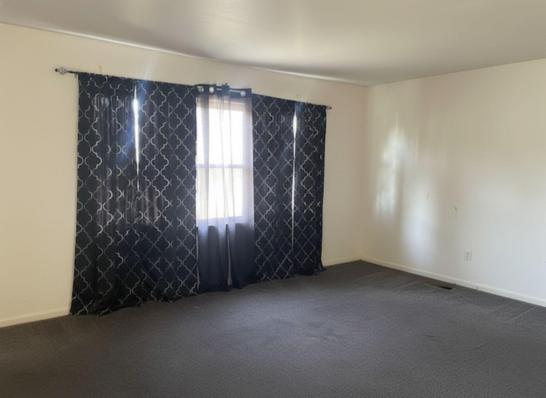 5800 N 83rd St Unit: 5802