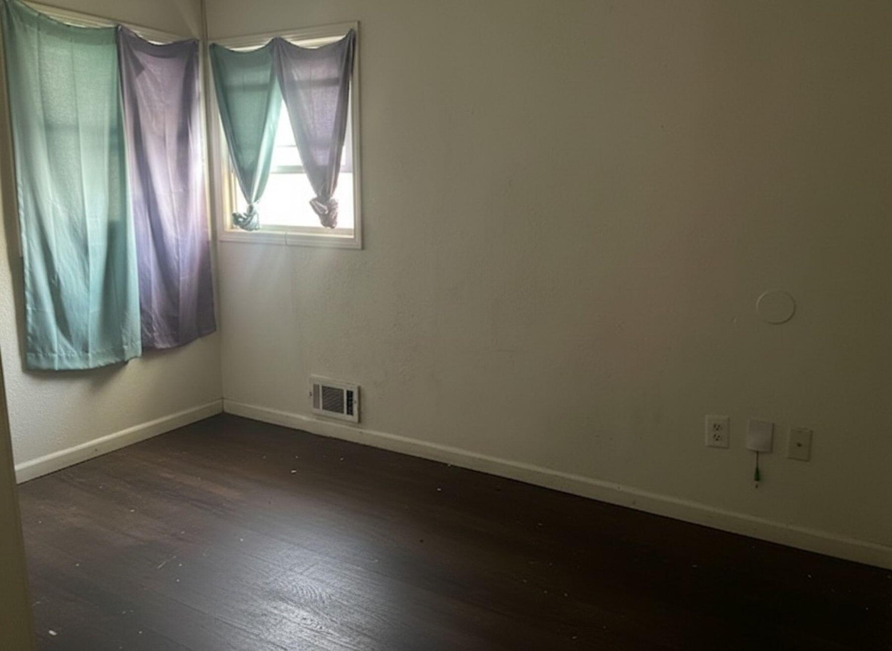 5800 N 83rd St Unit: 5802