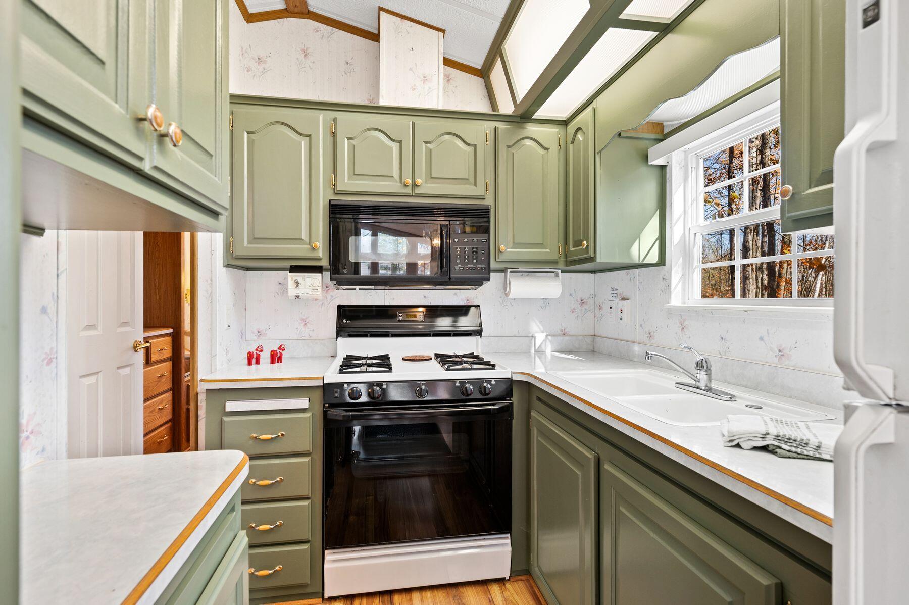 4286 Harbor School Rd Unit: 67