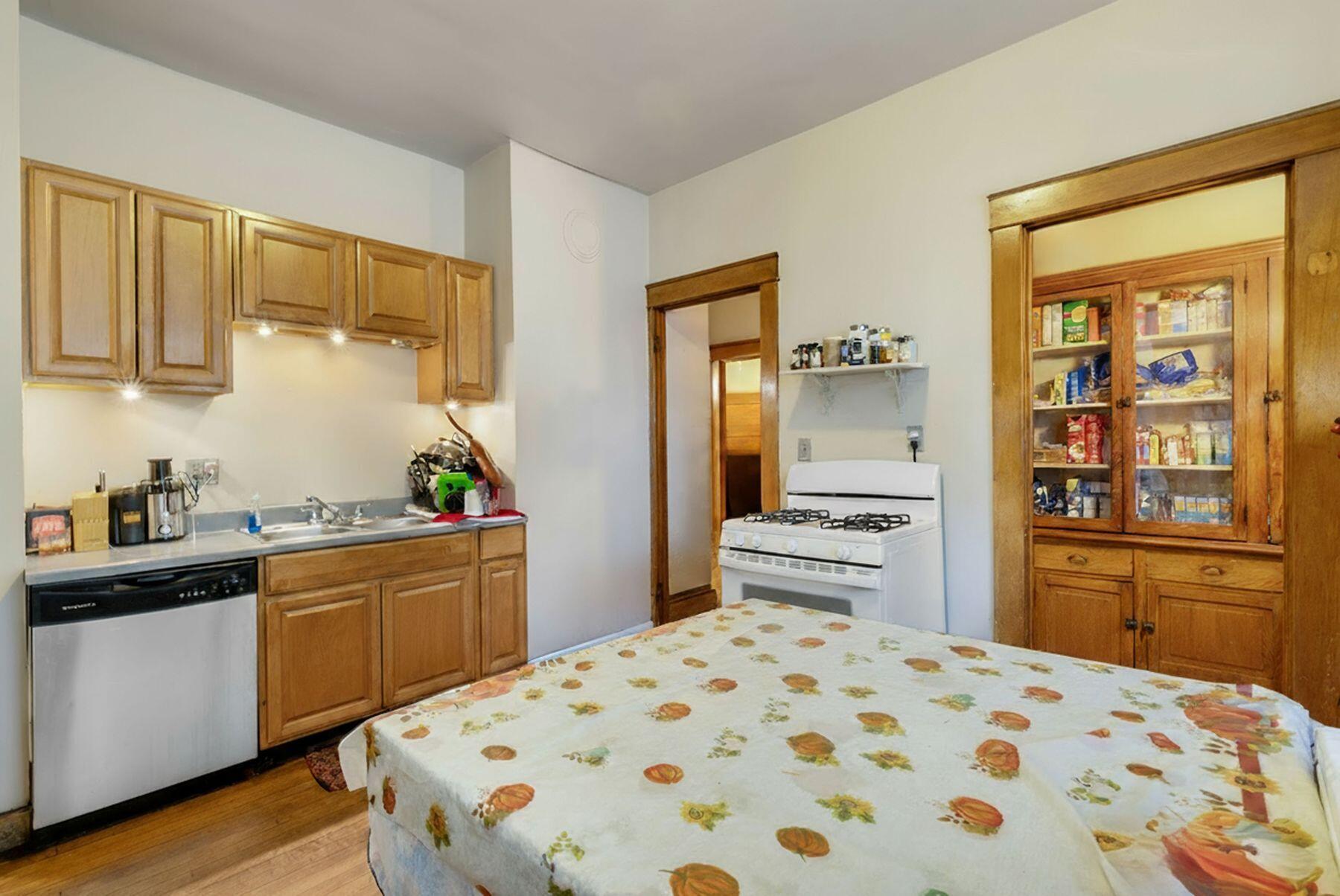 3311 W McKinley Blvd Unit: 3313