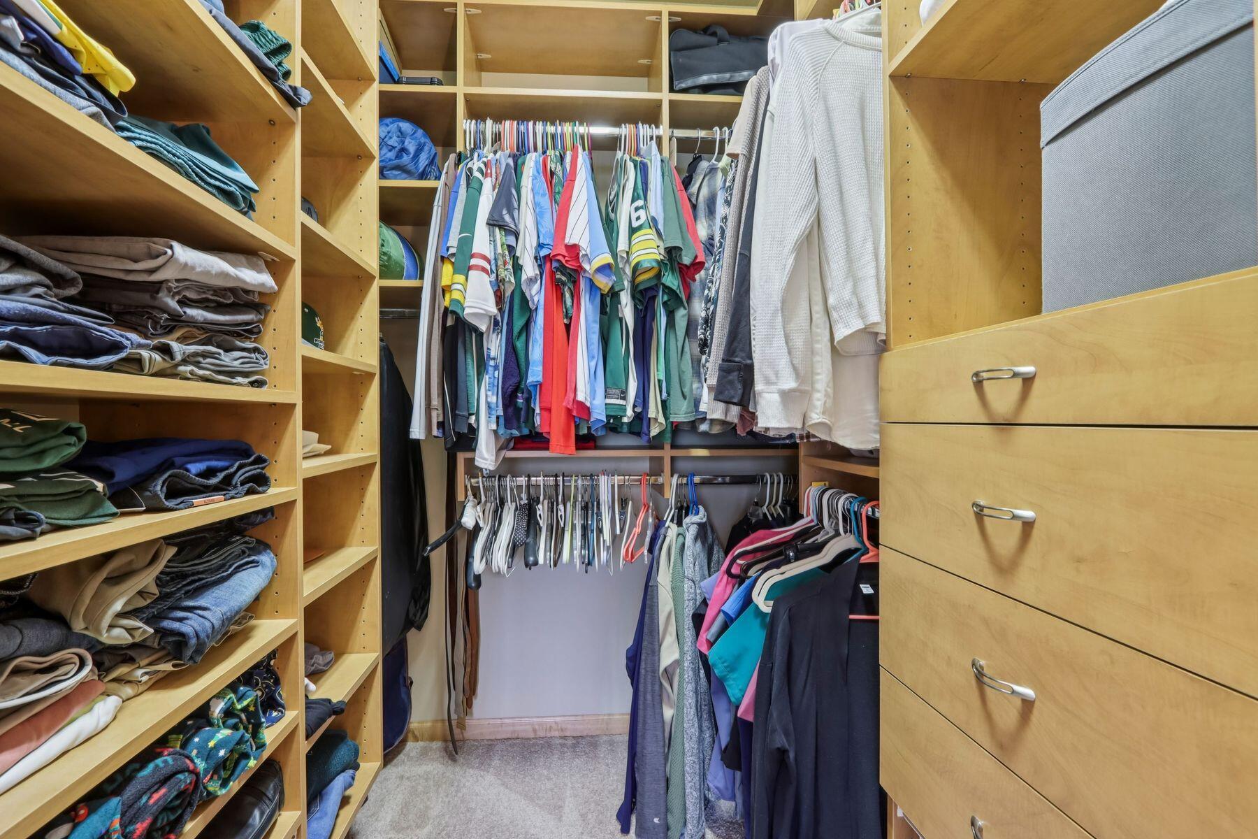 N82W13360 Fond Du Lac Ave Unit: 102