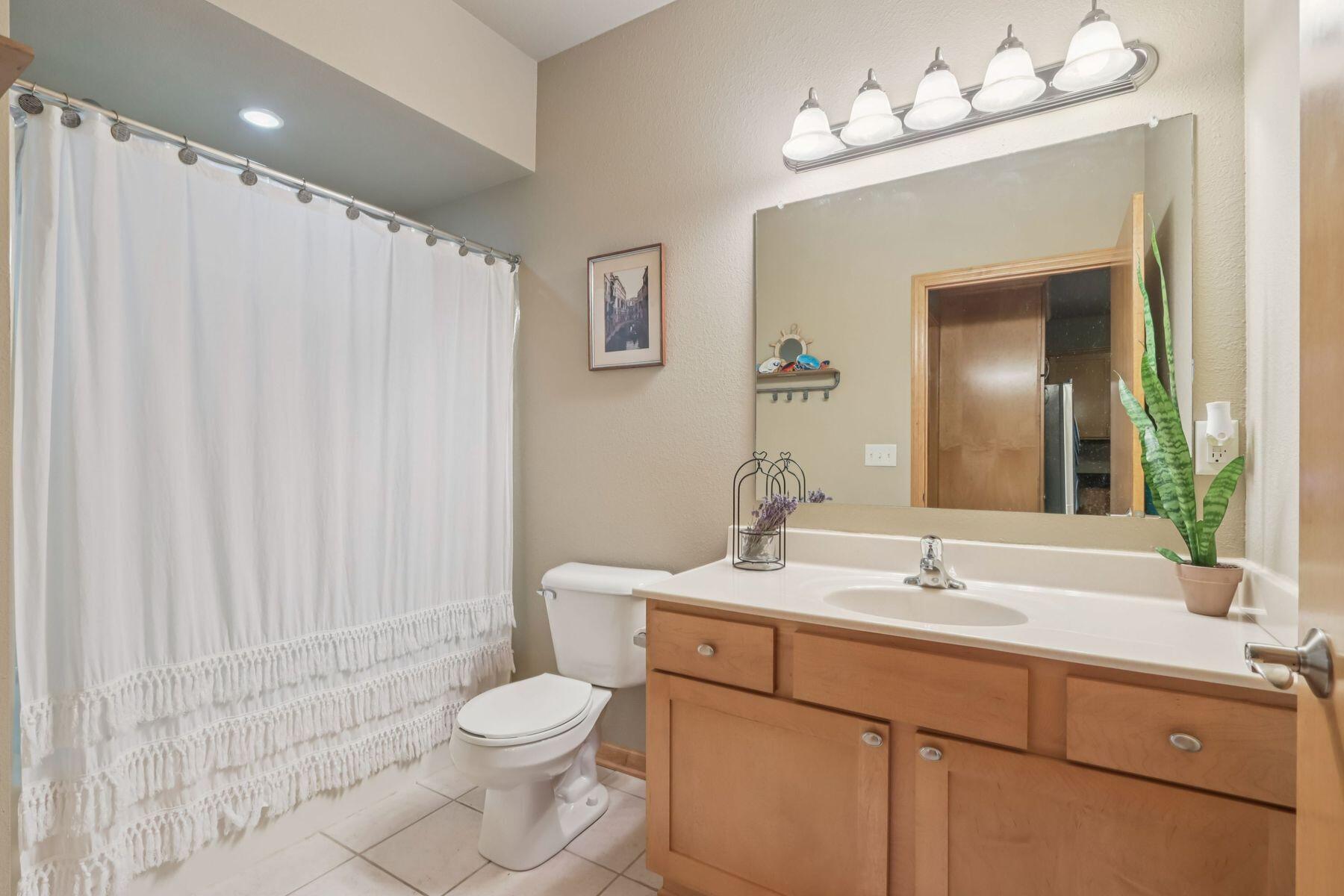 N82W13360 Fond Du Lac Ave Unit: 102