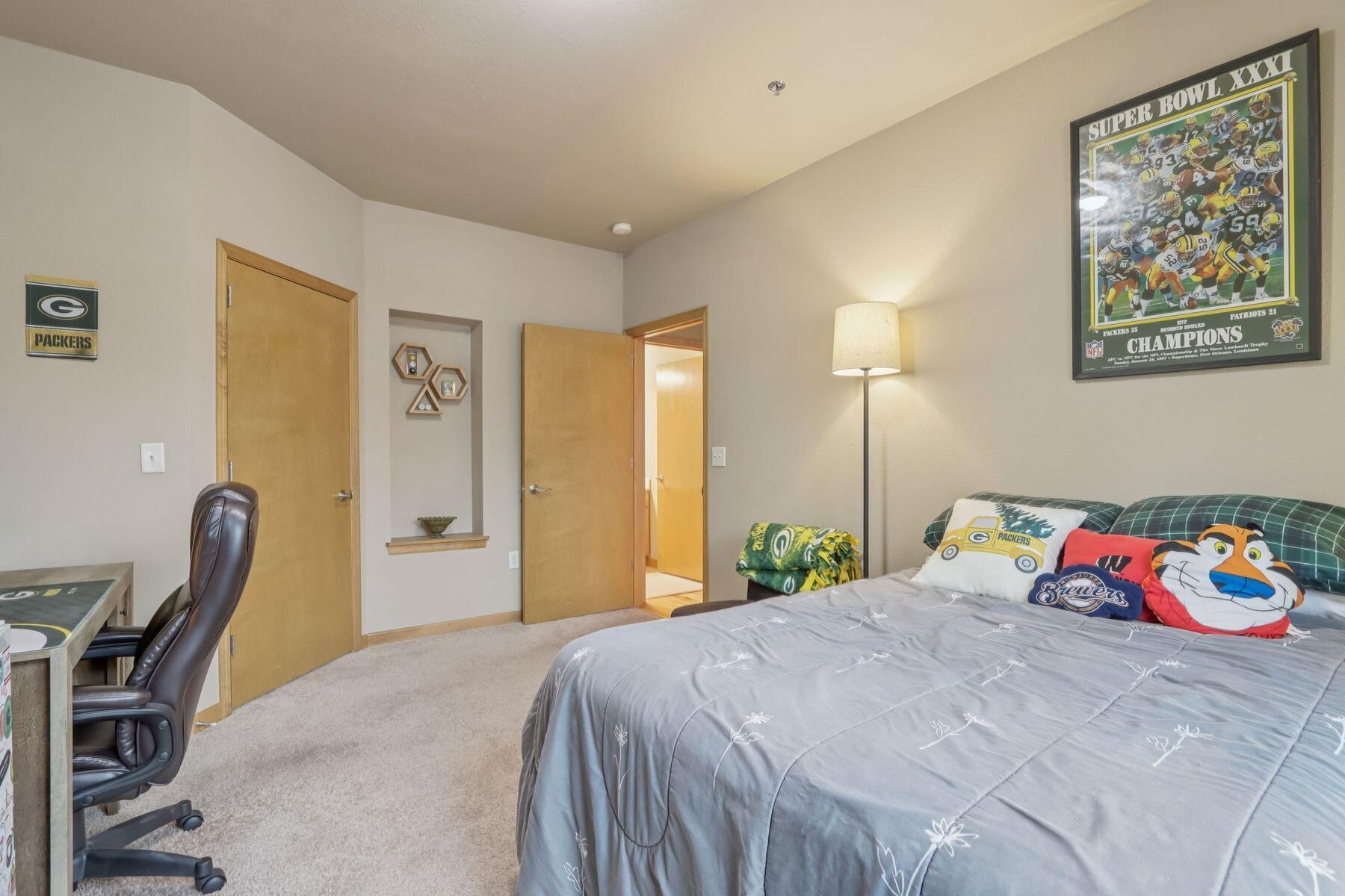 N82W13360 Fond Du Lac Ave Unit: 102