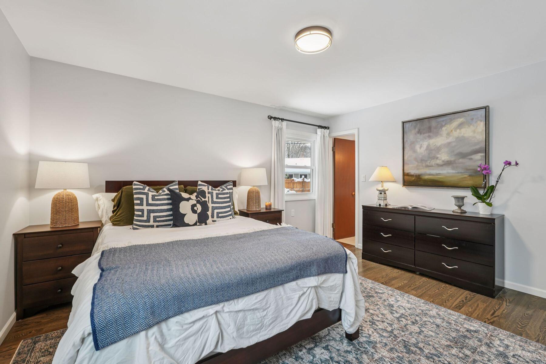 1213 W Glen River Rd