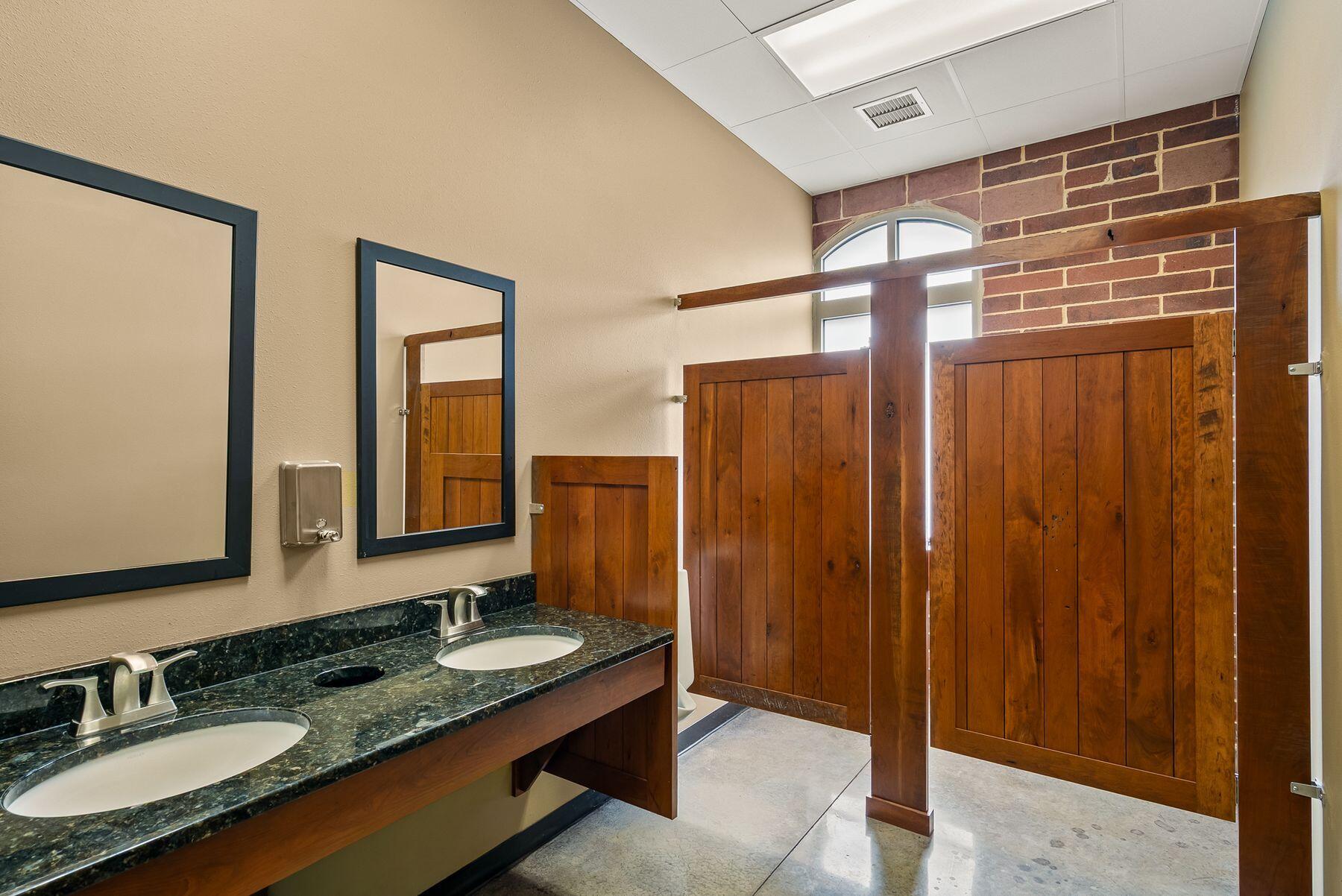 1214 13th Ave Unit: 1218