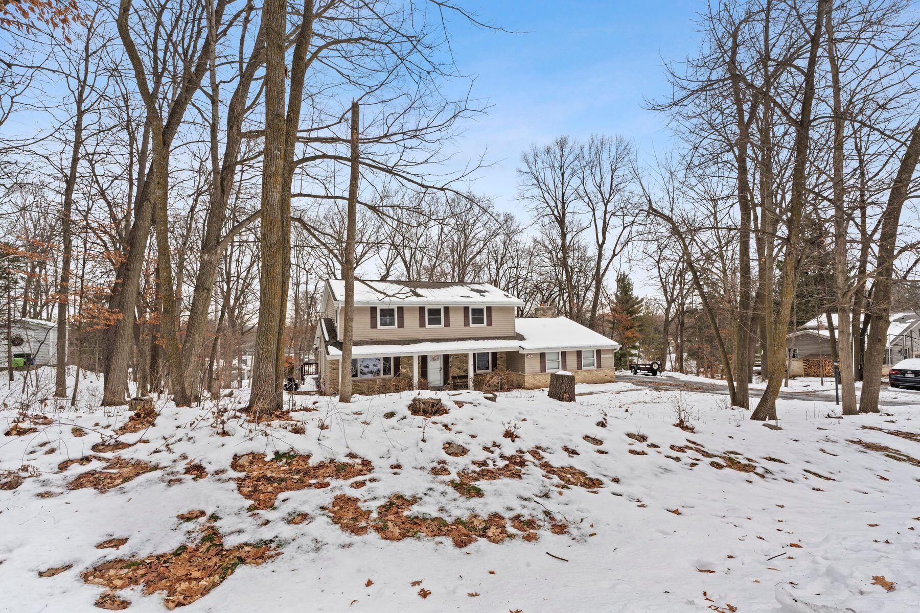 N77W22266 Wooded Hills Dr