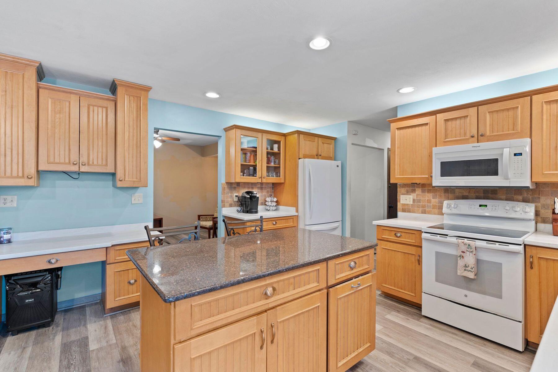 N77W22266 Wooded Hills Dr