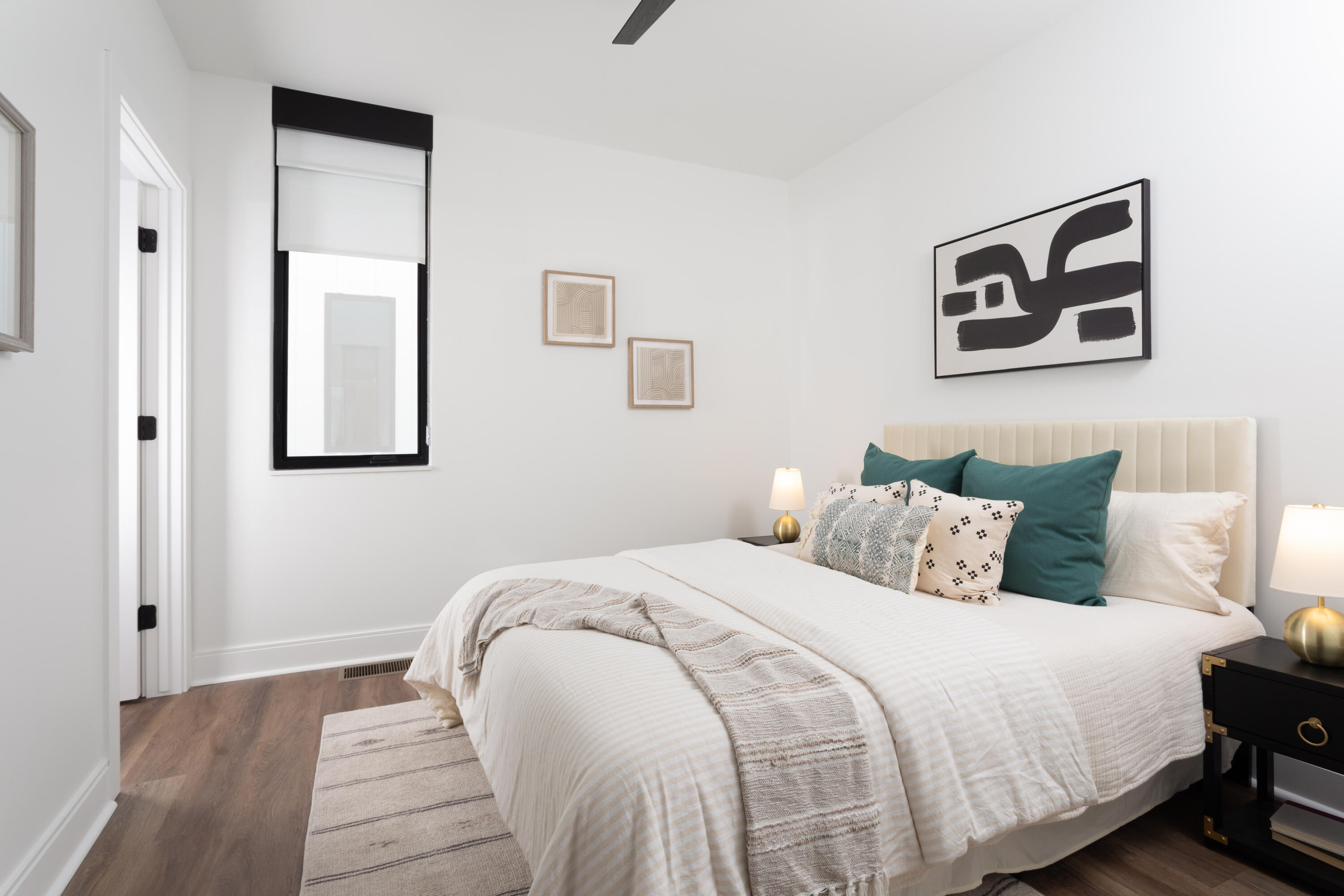 5206 N Hollywood Ave