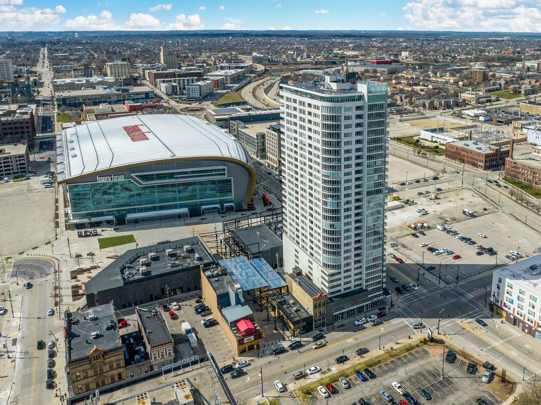 1141 N Martin L King Jr Dr Unit: 3002