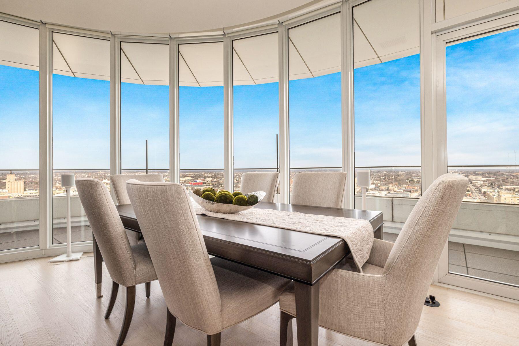 1141 N Martin L King Jr Dr Unit: 3002