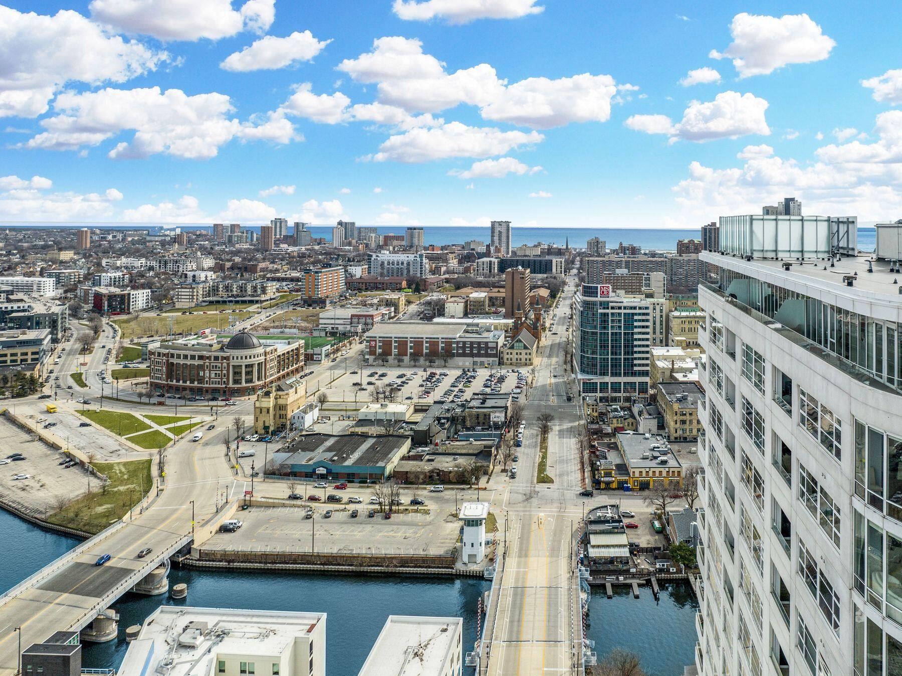 1141 N Martin L King Jr Dr Unit: 3002