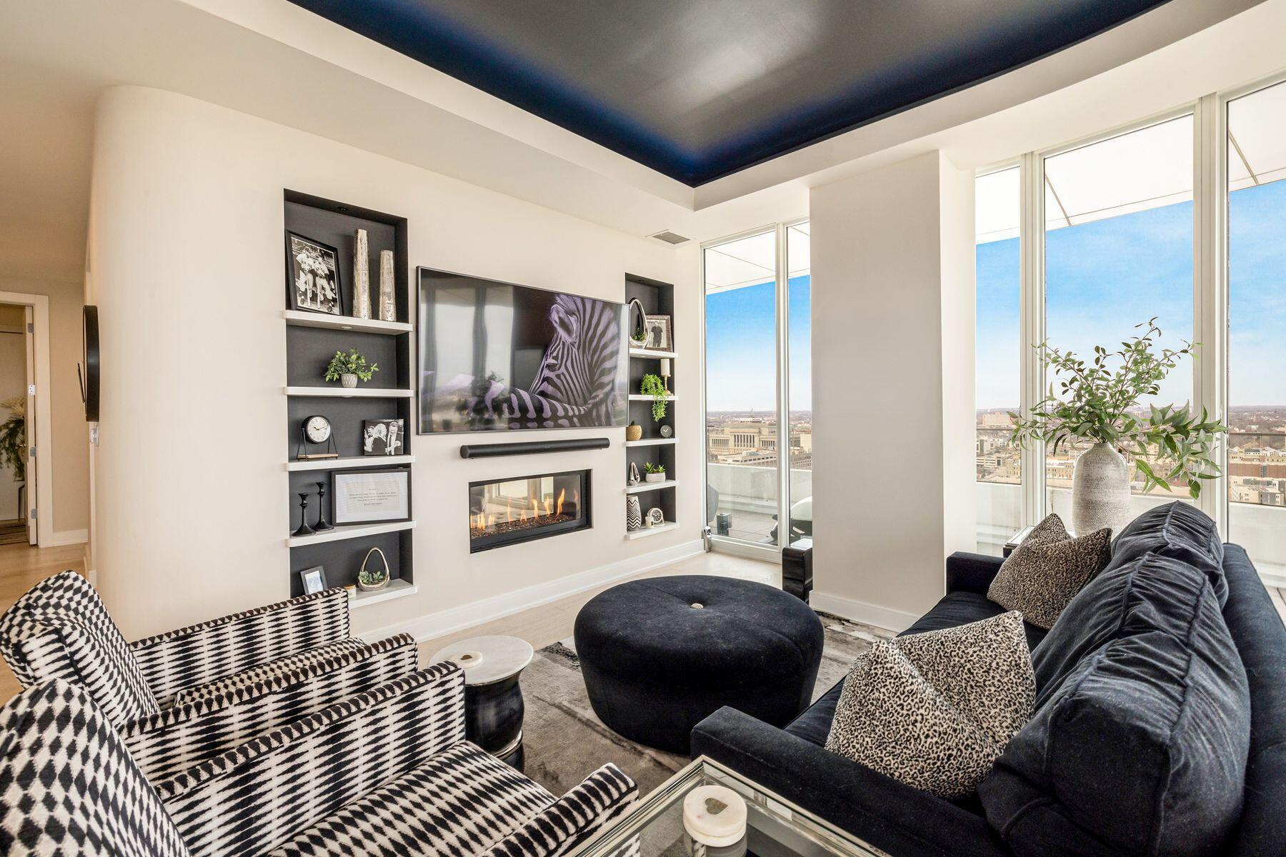 1141 N Martin L King Jr Dr Unit: 3002