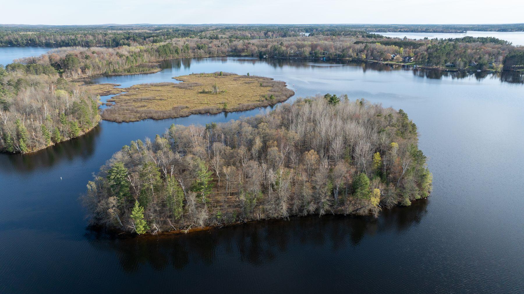 Lt0 Nokomis Island -
